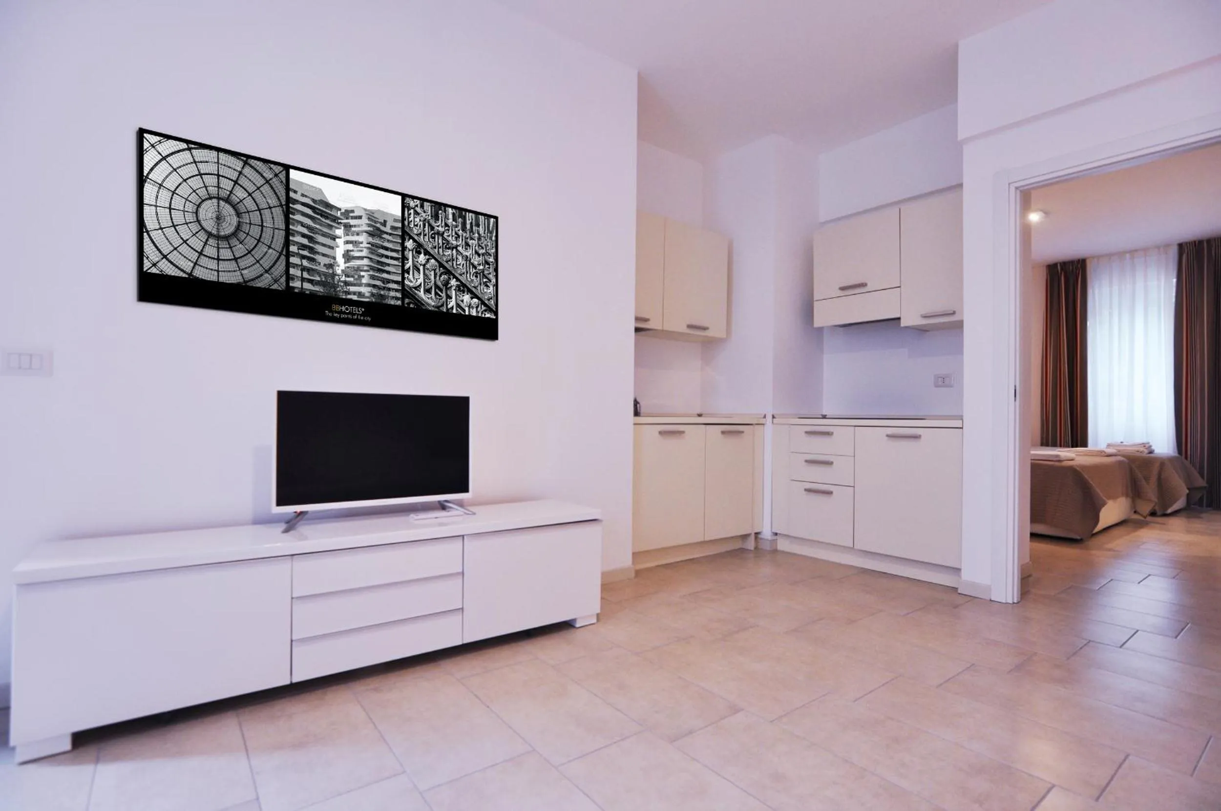 Kitchen or kitchenette in BB Hotels Aparthotel Visconti