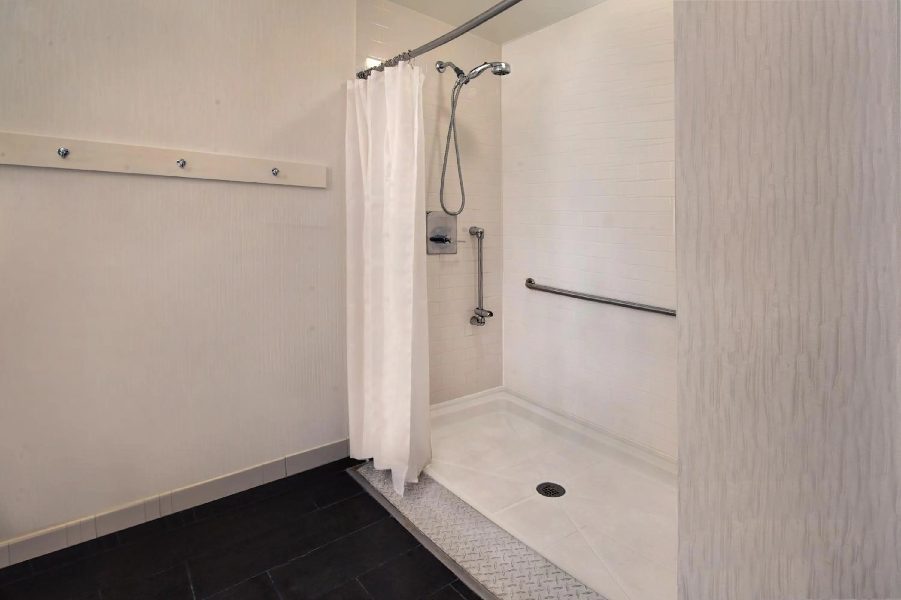 Bathroom in Four Points Philadelphia City Center