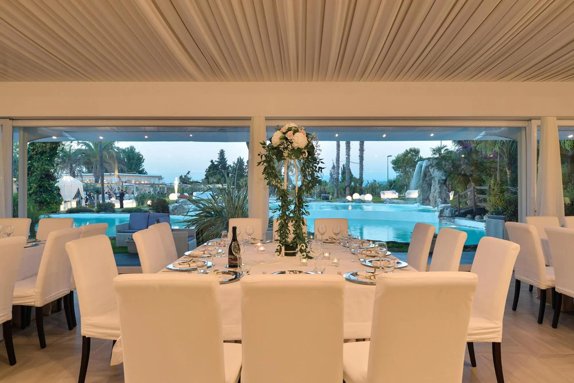 Restaurant/places to eat in Hotel Meridiana