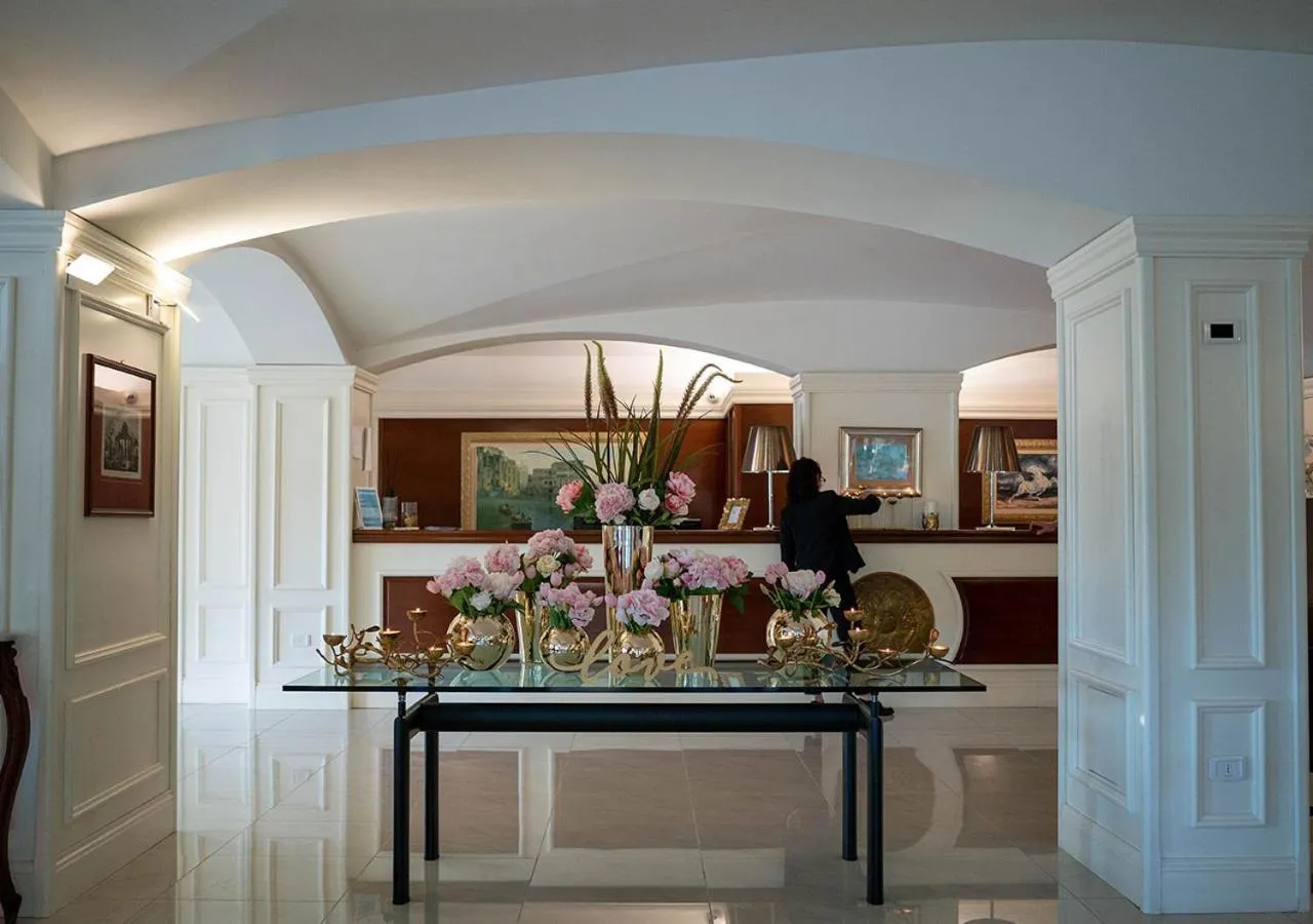 Lobby or reception in Hotel Meridiana