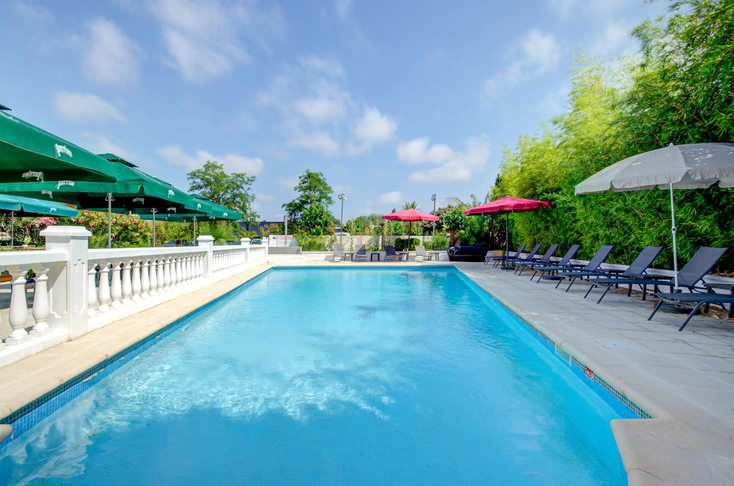 Patio in Eurotel Parc Expo Airport Montpellier