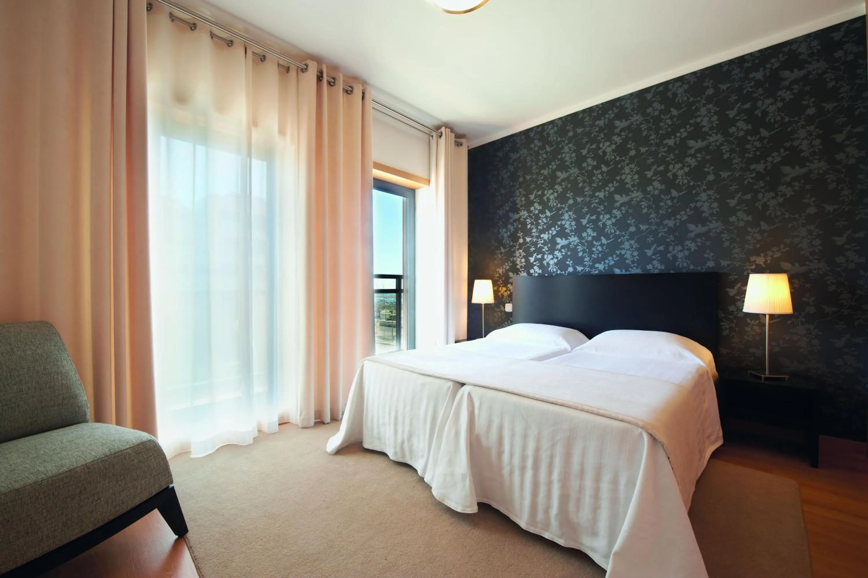 Bedroom, Bed in Real Marina Residence