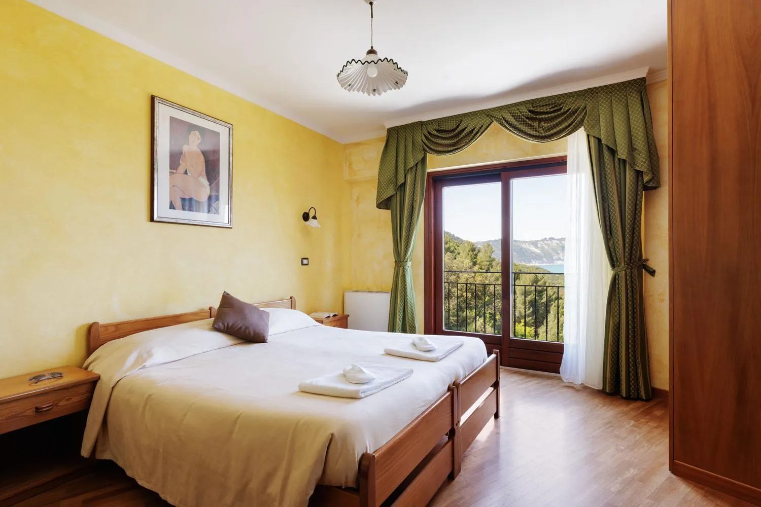 Bed in Hotel Internazionale