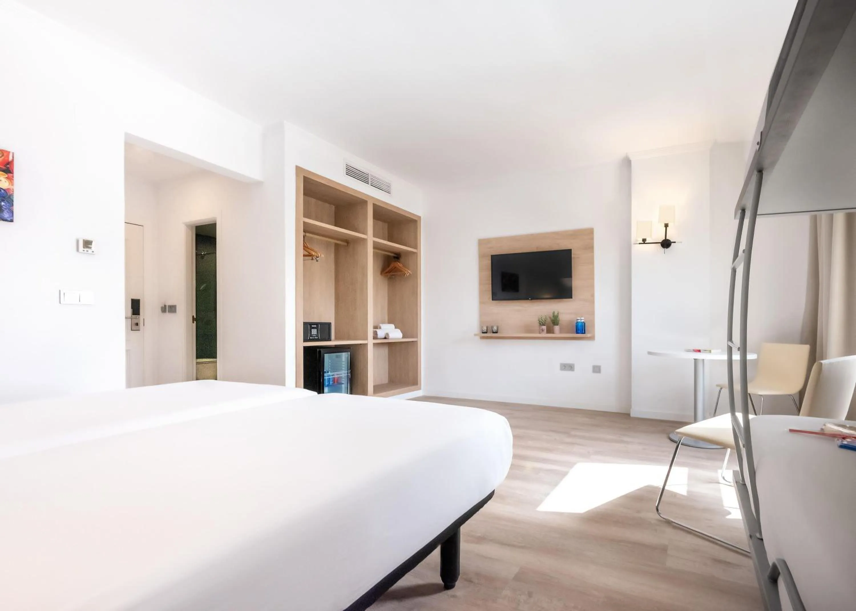 Bedroom, Bed in Hotel Melilla Puerto, Affiliated by Meliá