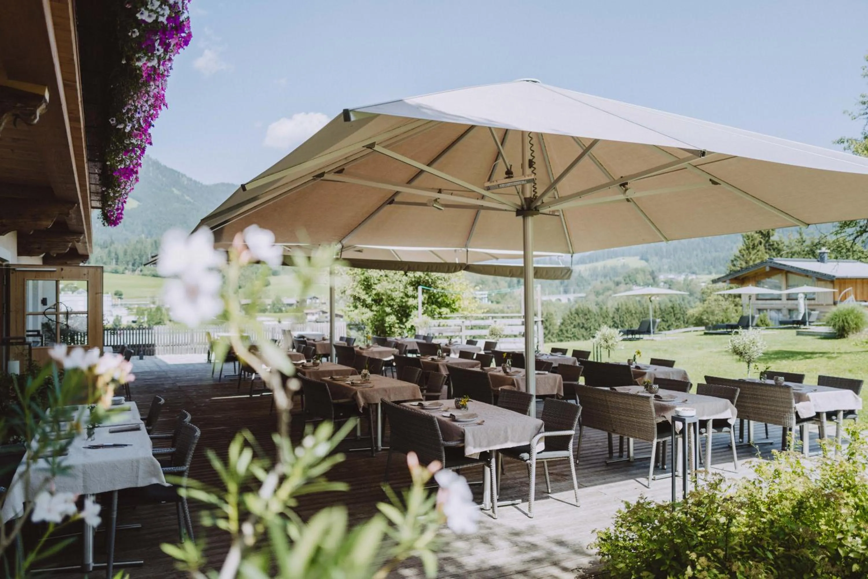 Balcony/Terrace in Farmhotel & Chalets Grosslehen