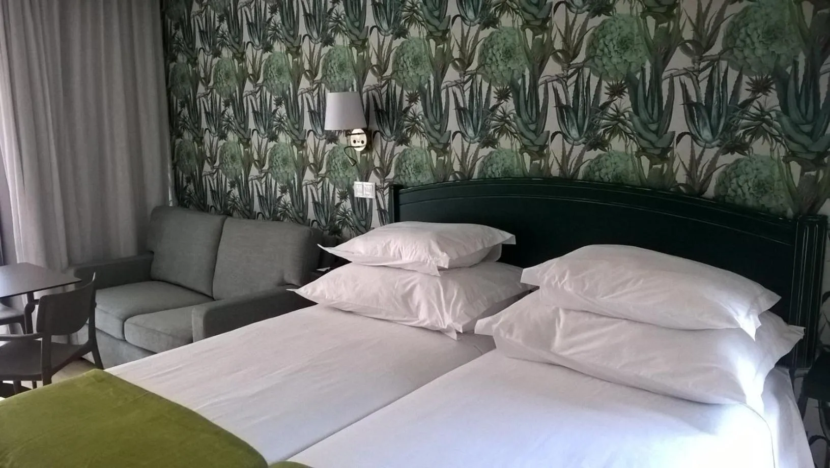 Bed in Pestana Quinta do Arco Nature & Rose Garden Hotel