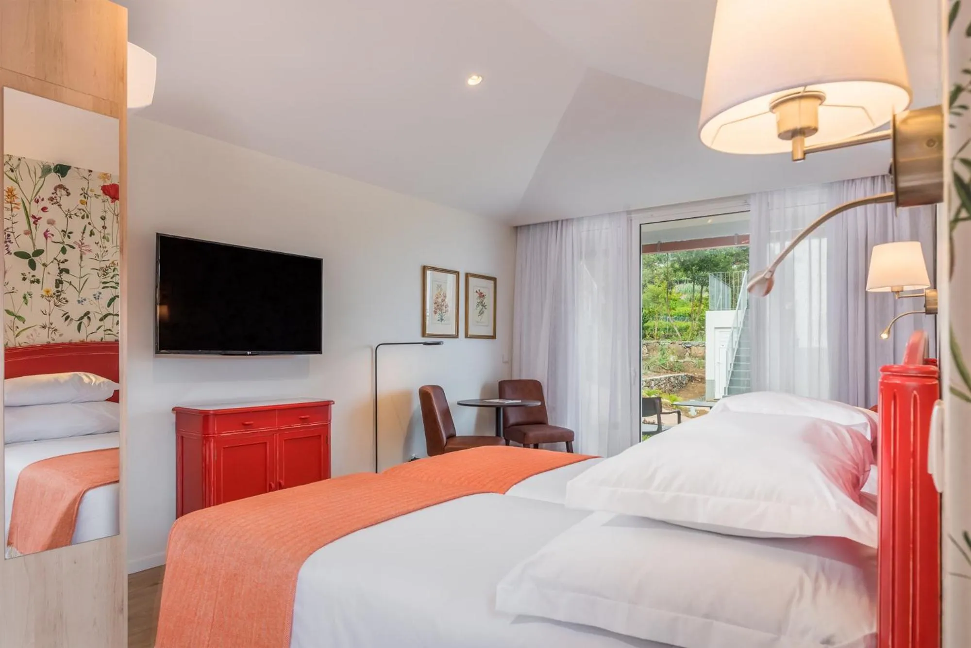 Bedroom, Bed in Pestana Quinta do Arco Nature & Rose Garden Hotel