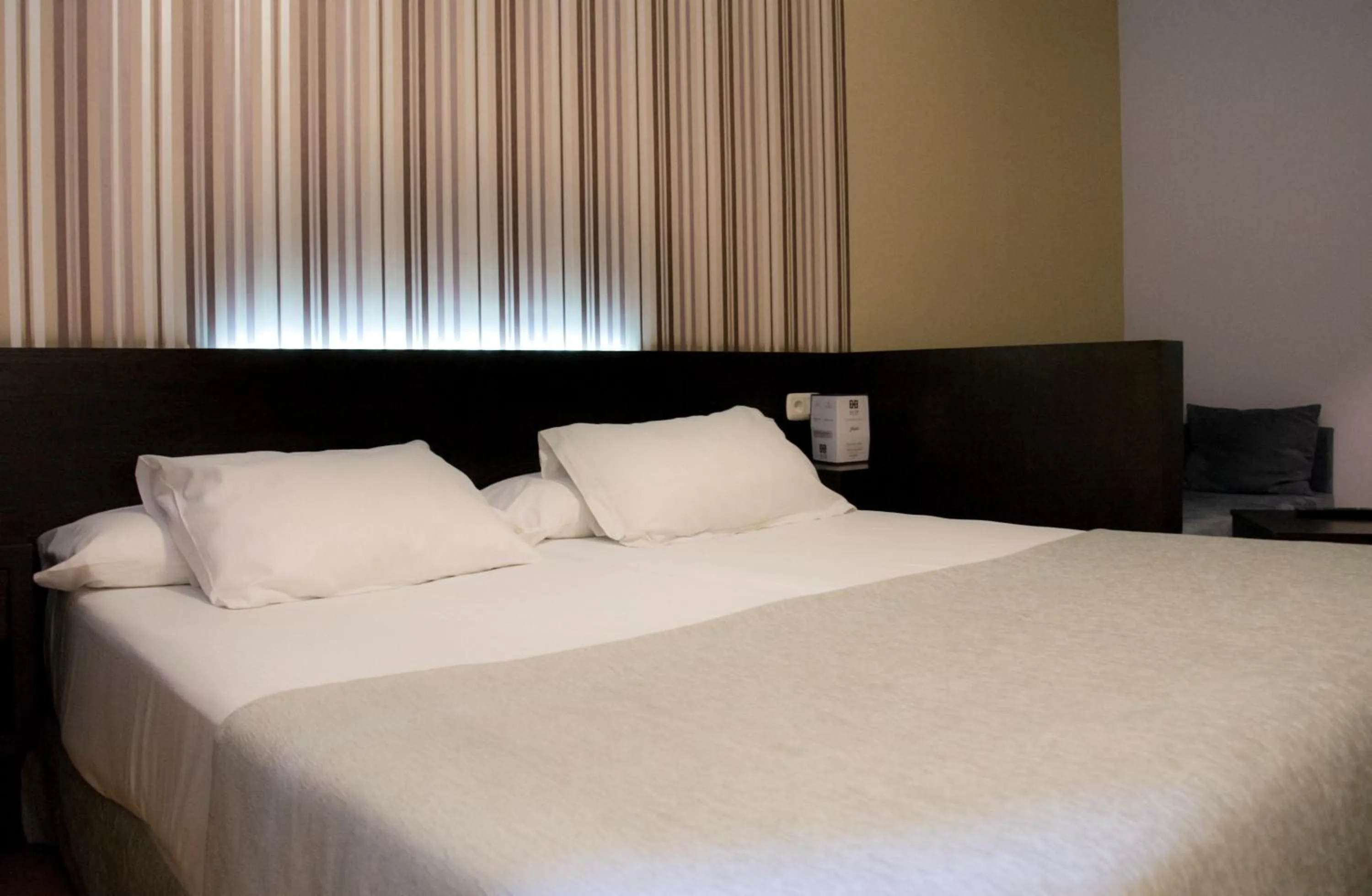 Bed in Zenit Aparthotel Hall 88