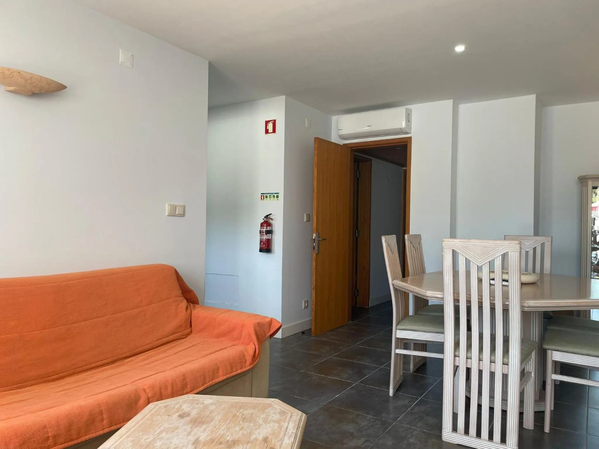 Living room in Apartamentos Honorio - Pool and Garden