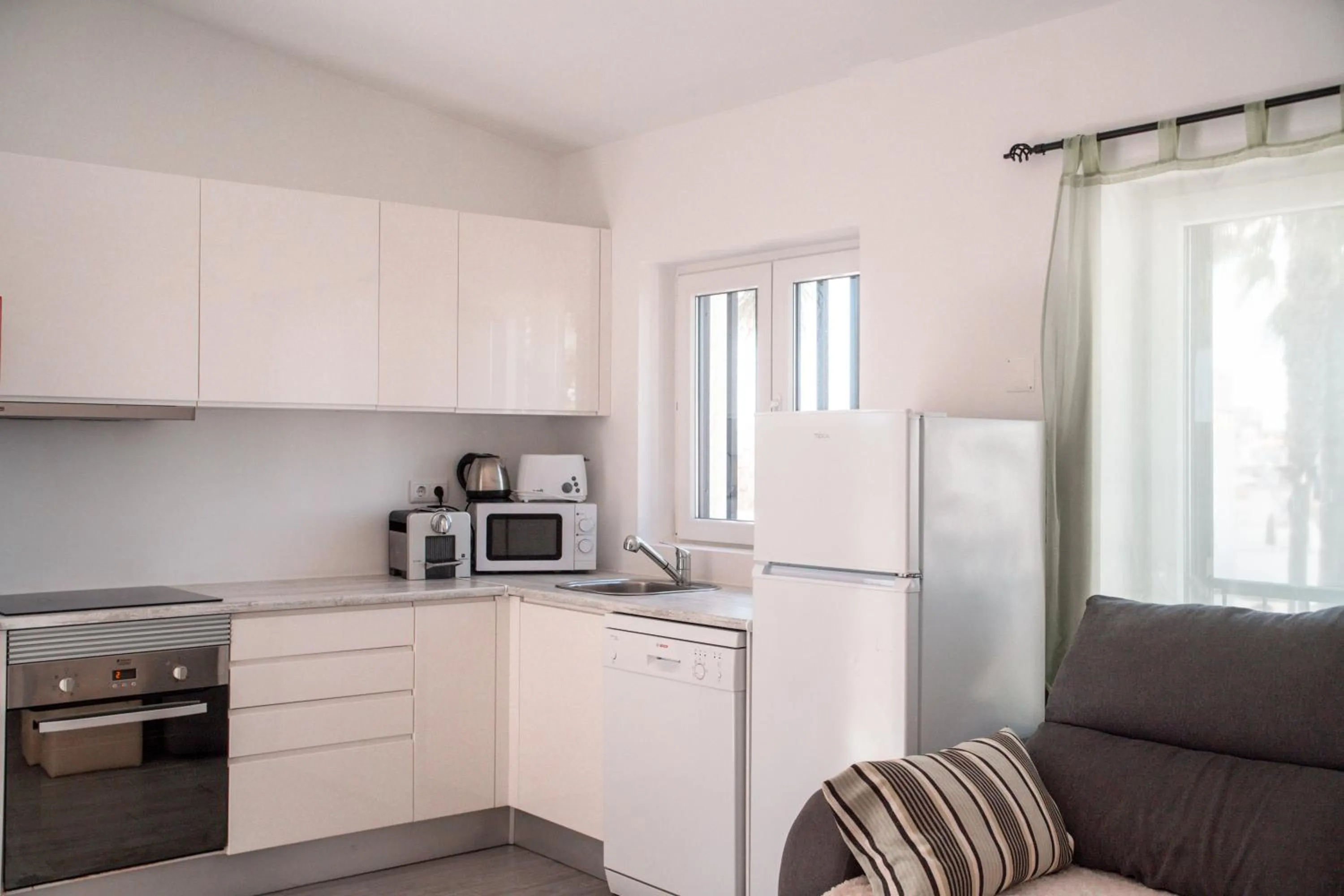 Coffee/tea facilities in Apartamentos Honorio - Pool and Garden