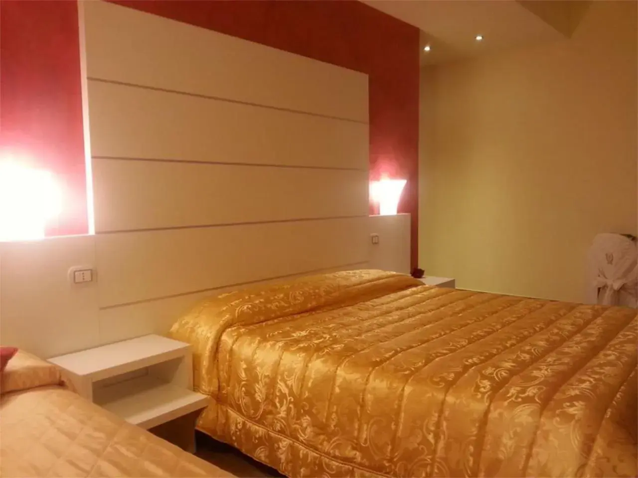 Quadruple Room in Hotel La Rosa dei Venti Quadruple Room in Hotel La Rosa dei Venti