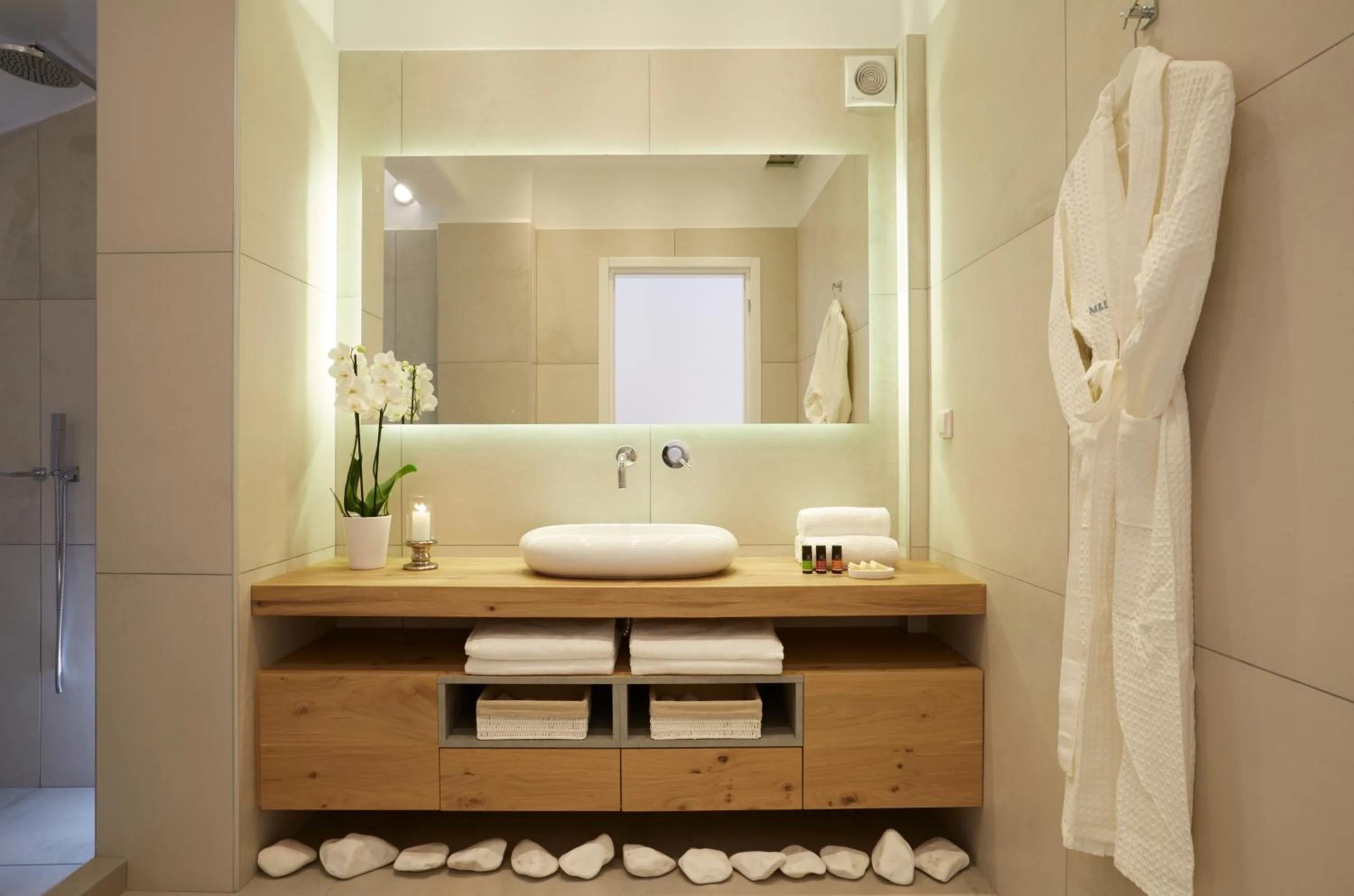 Bathroom in Amor Hideaway Villas