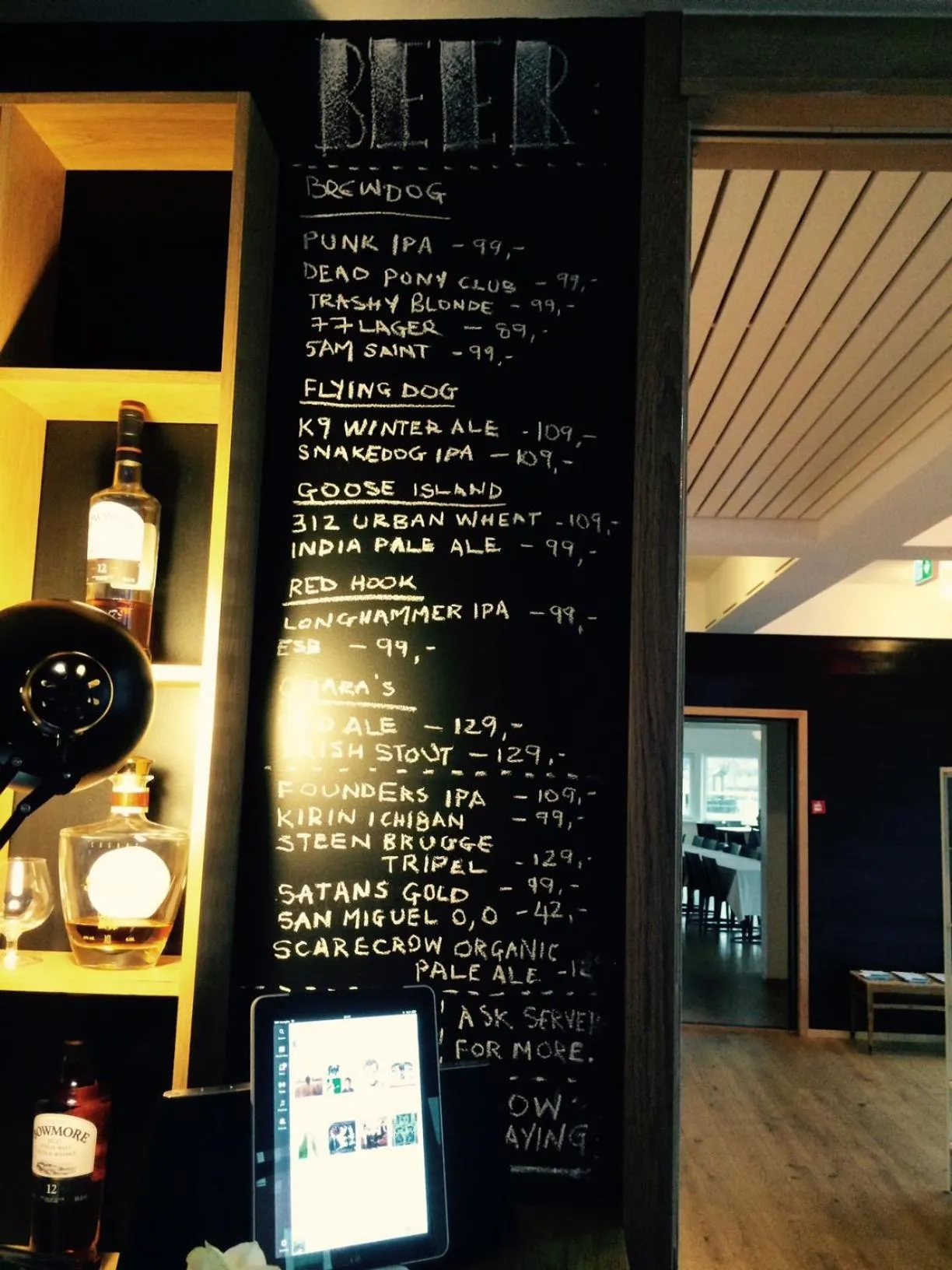 Lounge or bar in Fugl Fønix Hotel