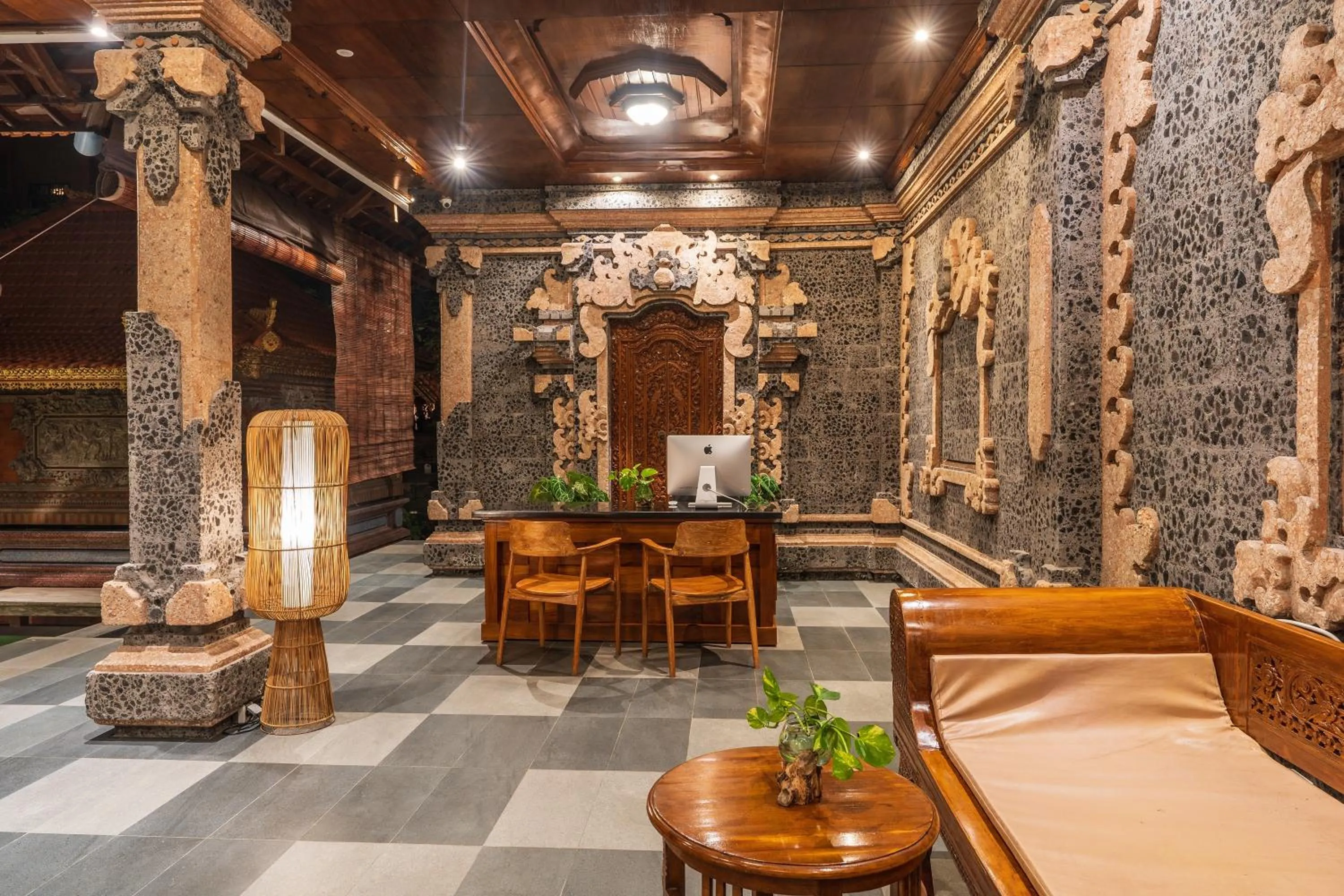 Lobby or reception in Suka Beach Inn