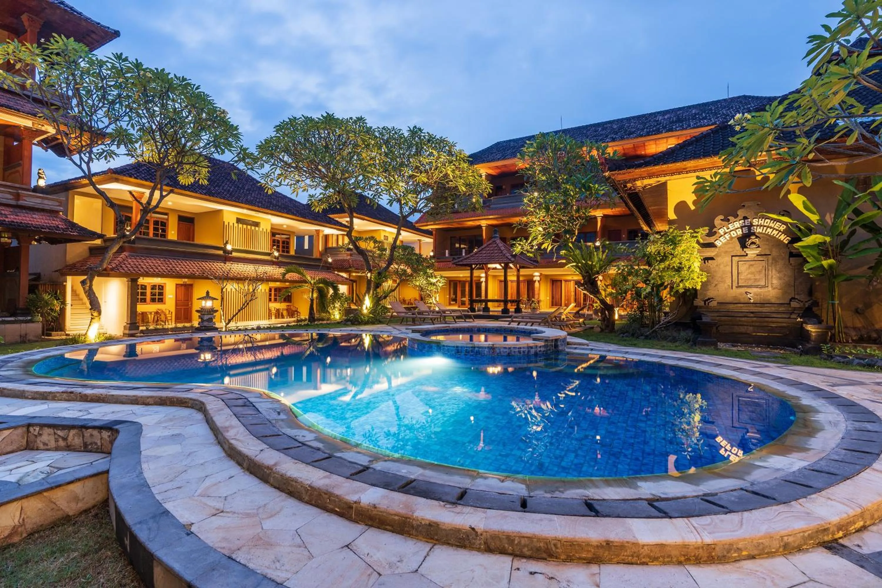 Swimming pool in Suka Beach Inn