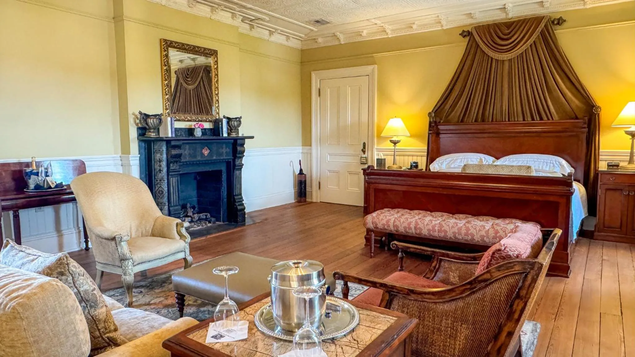 Photo of the whole room, Bed in Wentworth Mansion