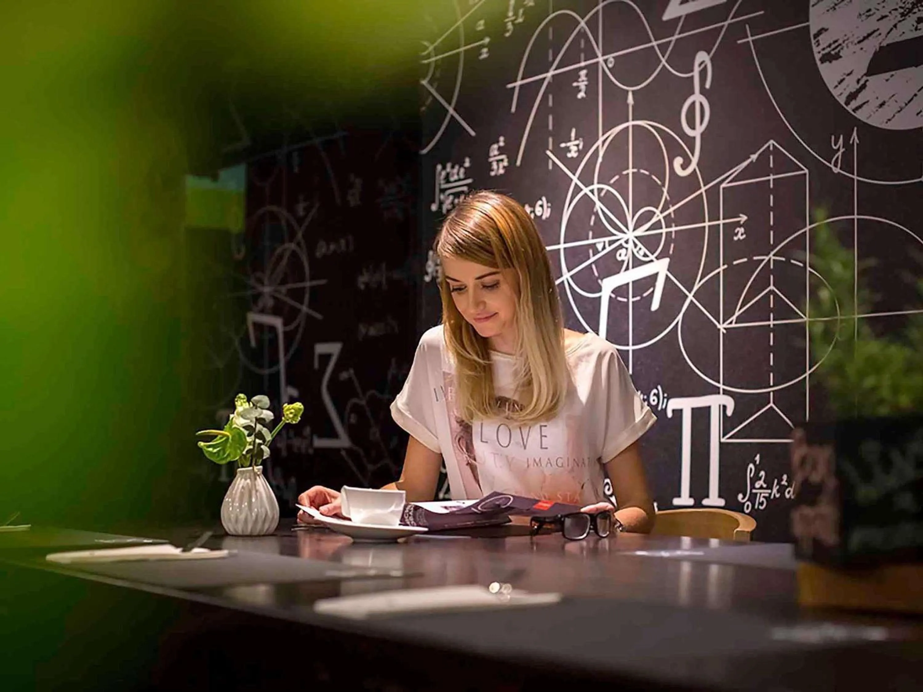 Restaurant/places to eat in Novotel Wrocław Centrum