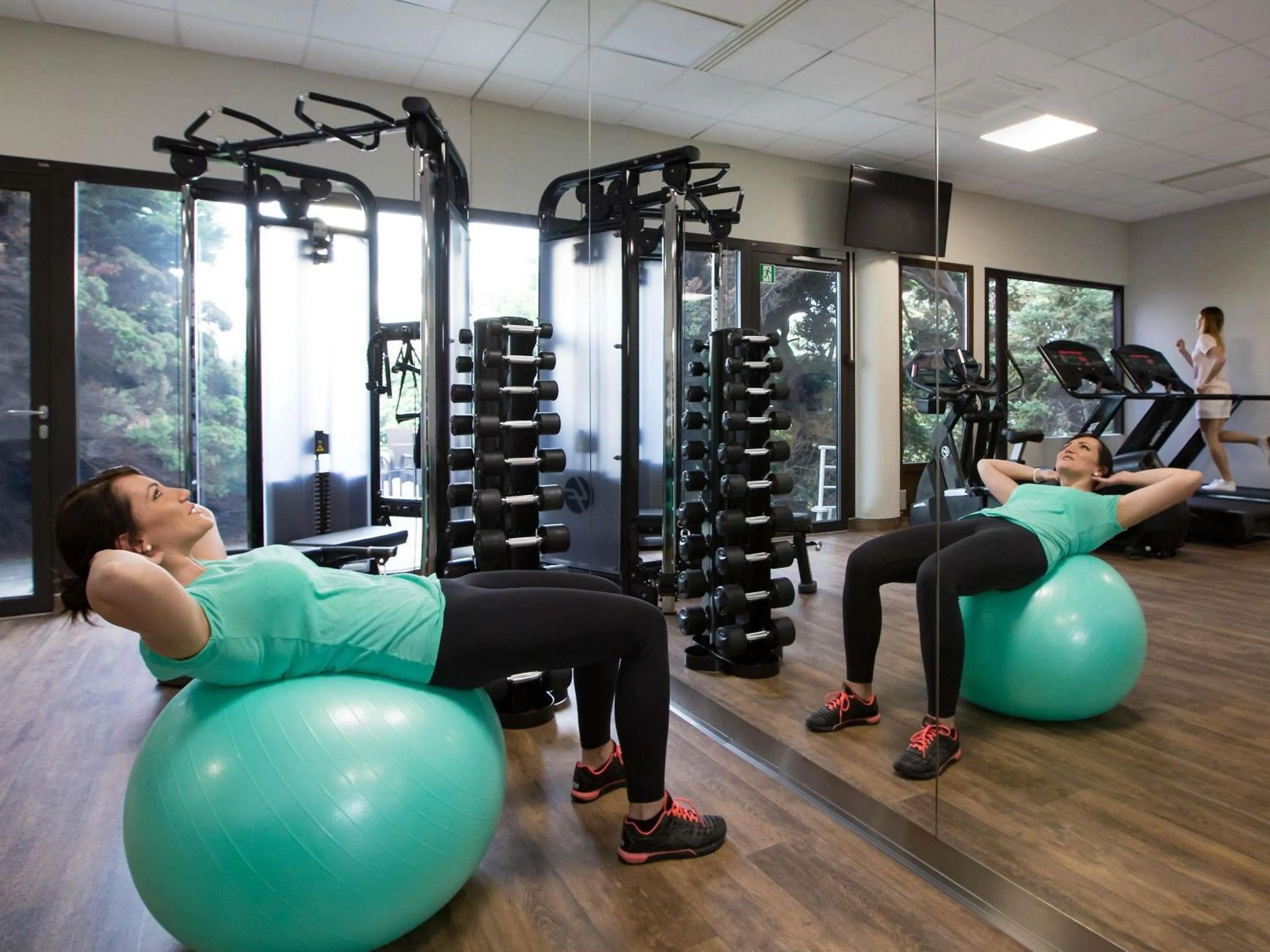 Fitness centre/facilities in Novotel Wrocław Centrum