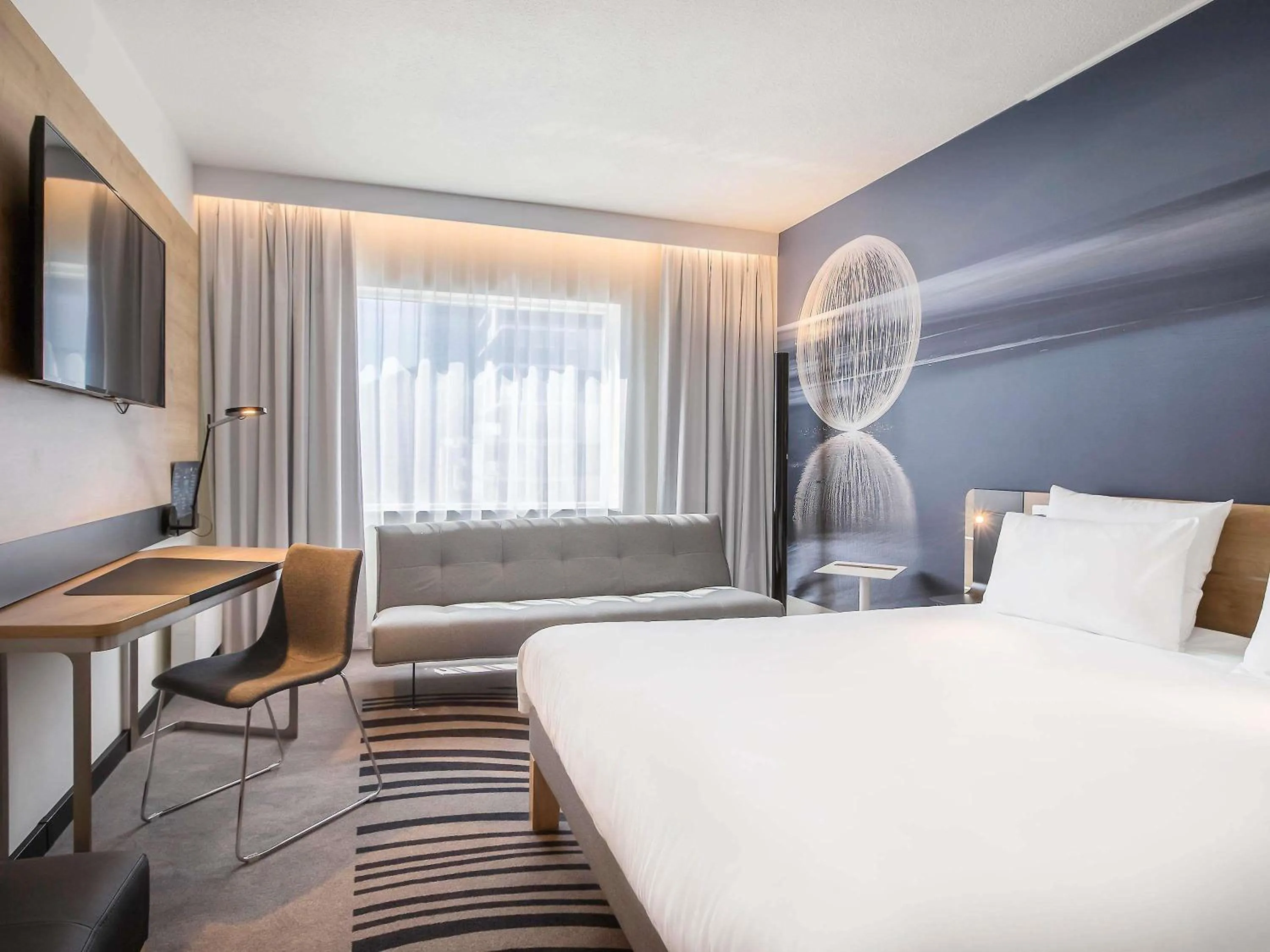 Bedroom, Bed in Novotel Wrocław Centrum