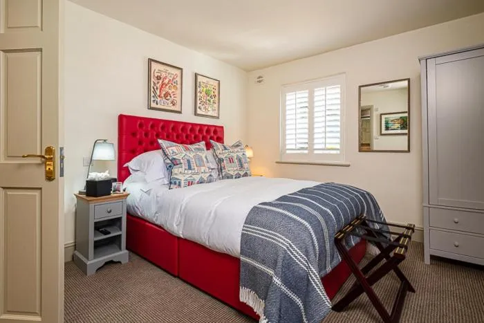 Bed in Cary Arms & Spa