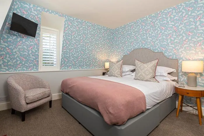 Bed in Cary Arms & Spa