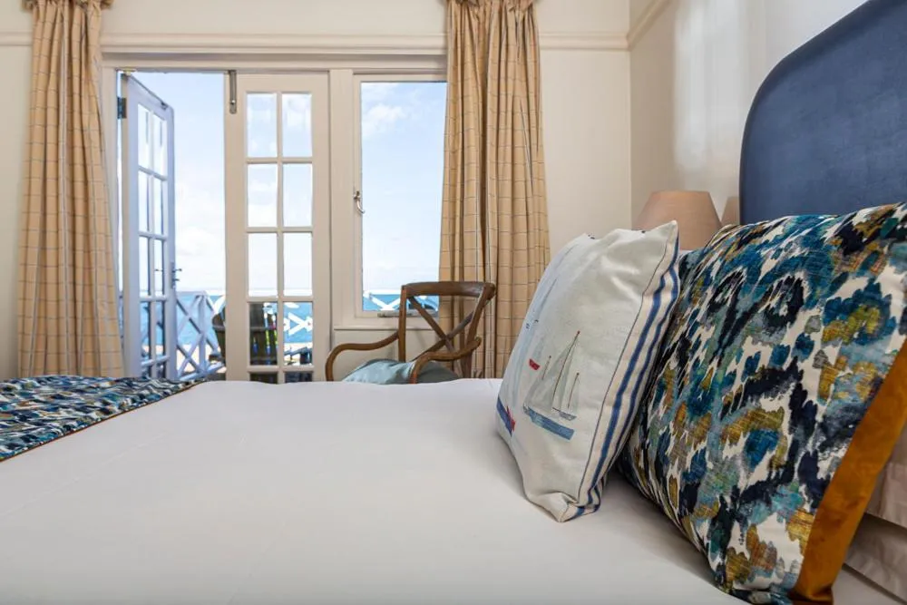 Bed in Cary Arms & Spa