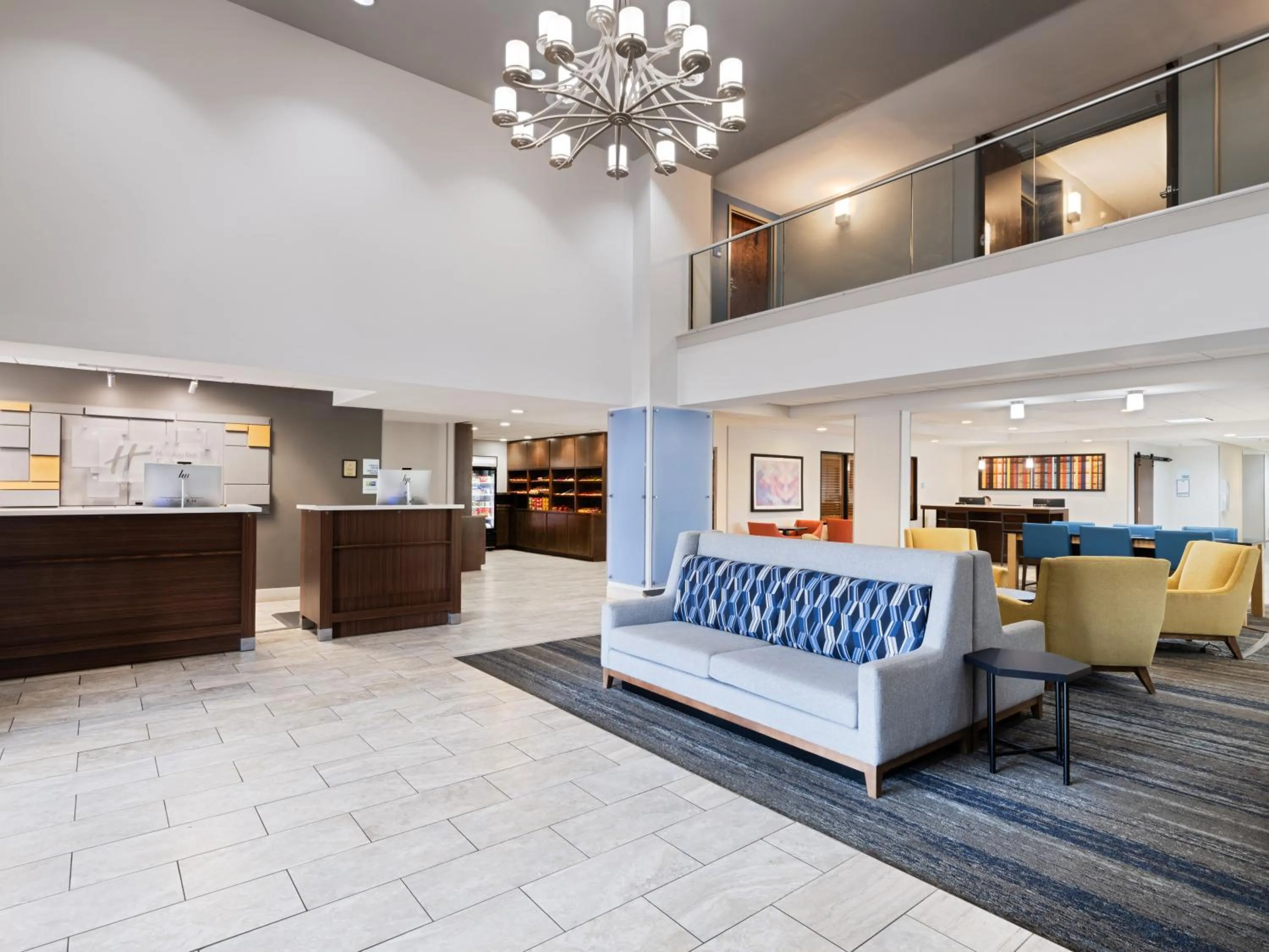 Lobby or reception in Holiday Inn Express & Suites Augusta West - Ft Gordon Area by IHG