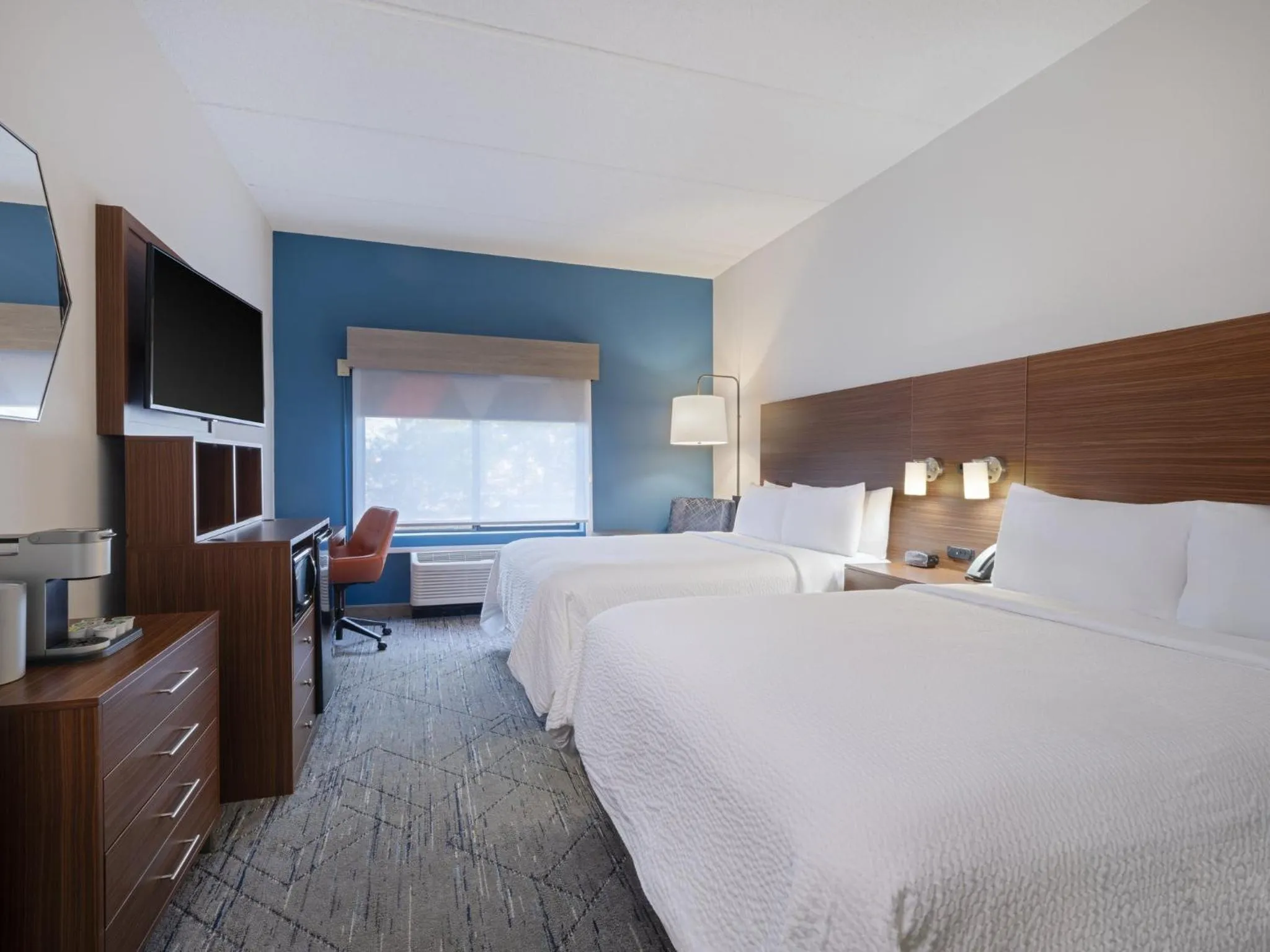 Photo of the whole room, Bed in Holiday Inn Express & Suites Augusta West - Ft Gordon Area by IHG