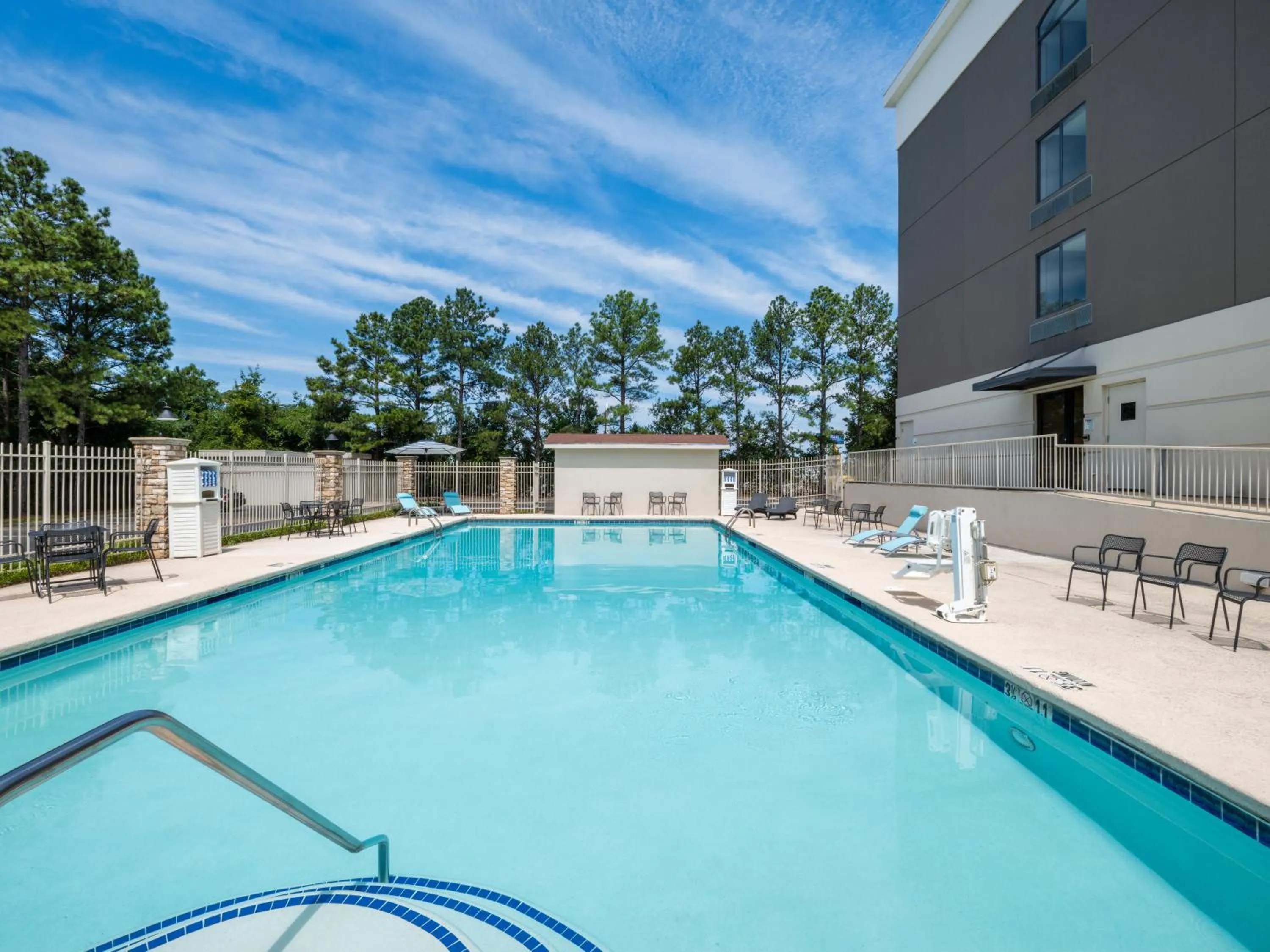 Day in Holiday Inn Express & Suites Augusta West - Ft Gordon Area by IHG