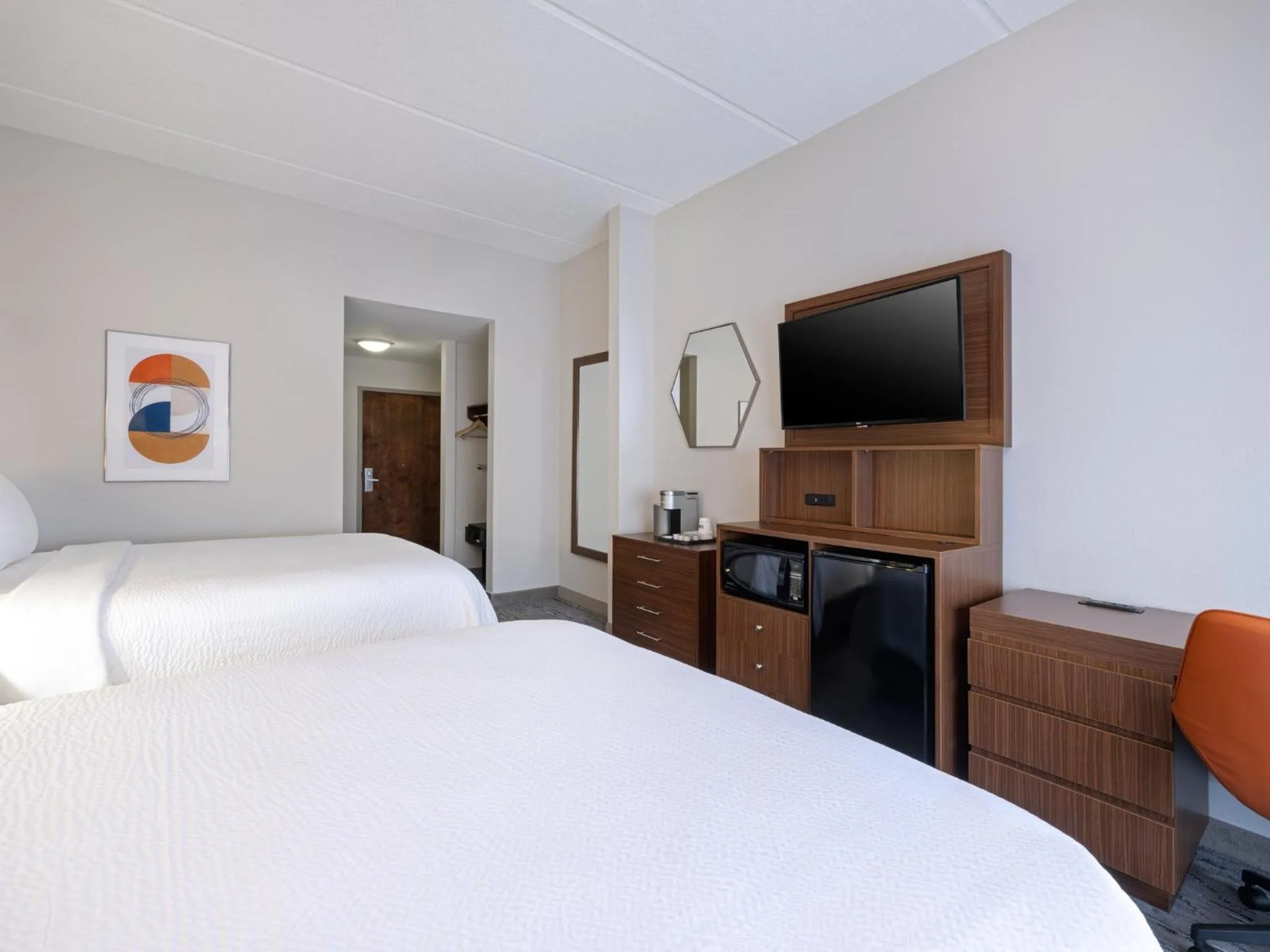 Photo of the whole room, Bed in Holiday Inn Express & Suites Augusta West - Ft Gordon Area by IHG