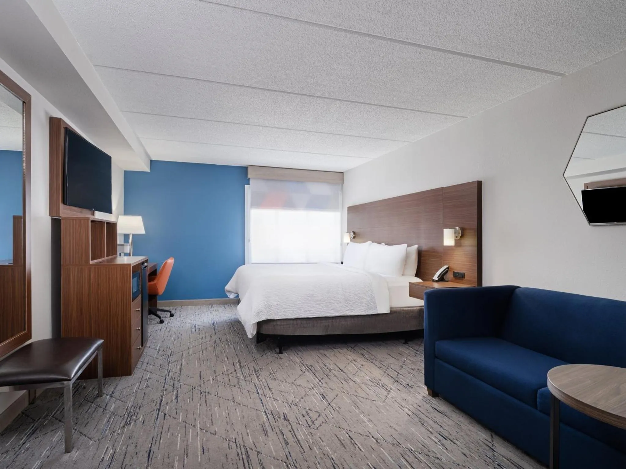 Photo of the whole room, Bed in Holiday Inn Express & Suites Augusta West - Ft Gordon Area by IHG