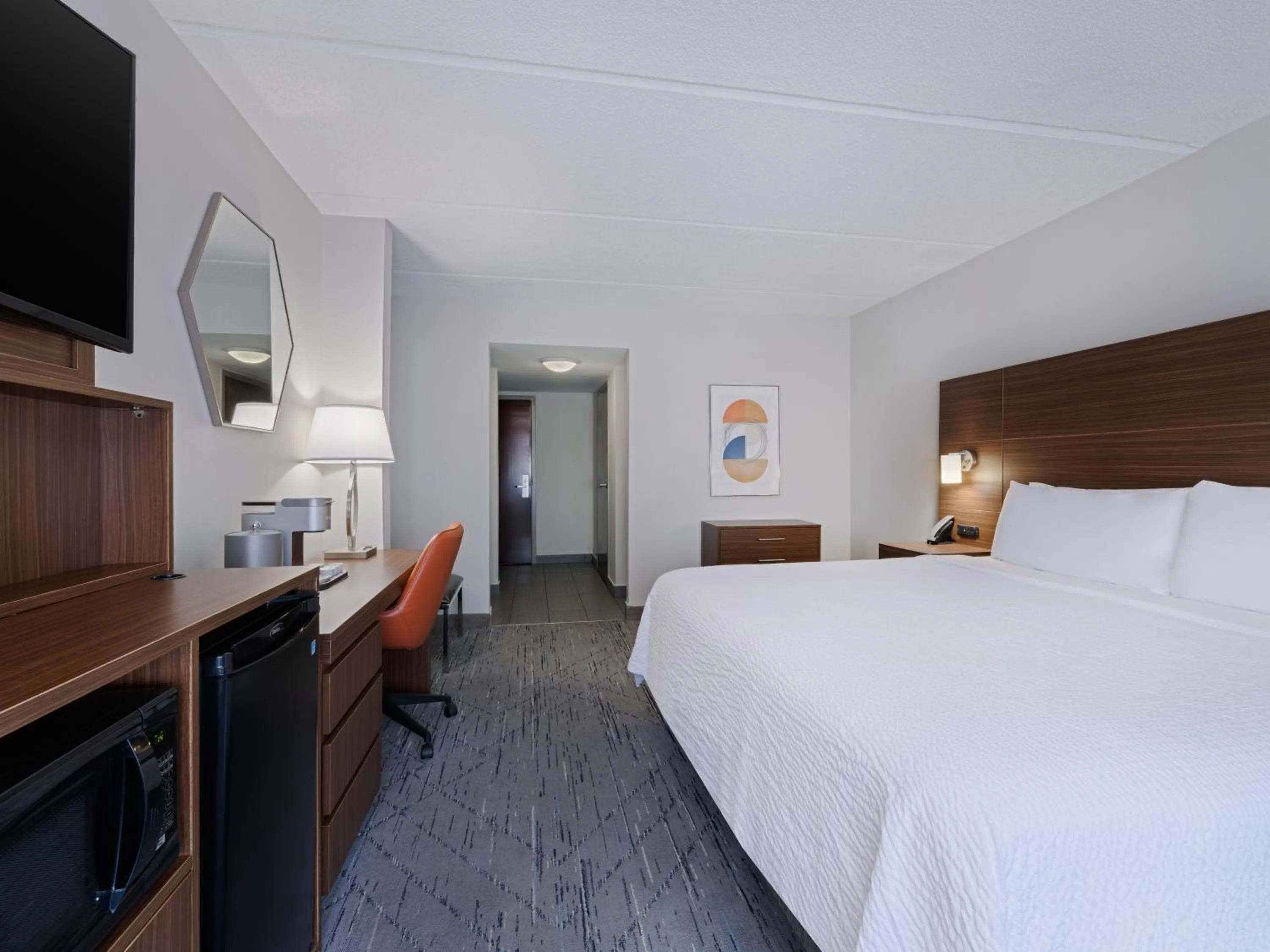 Bed in Holiday Inn Express & Suites Augusta West - Ft Gordon Area by IHG