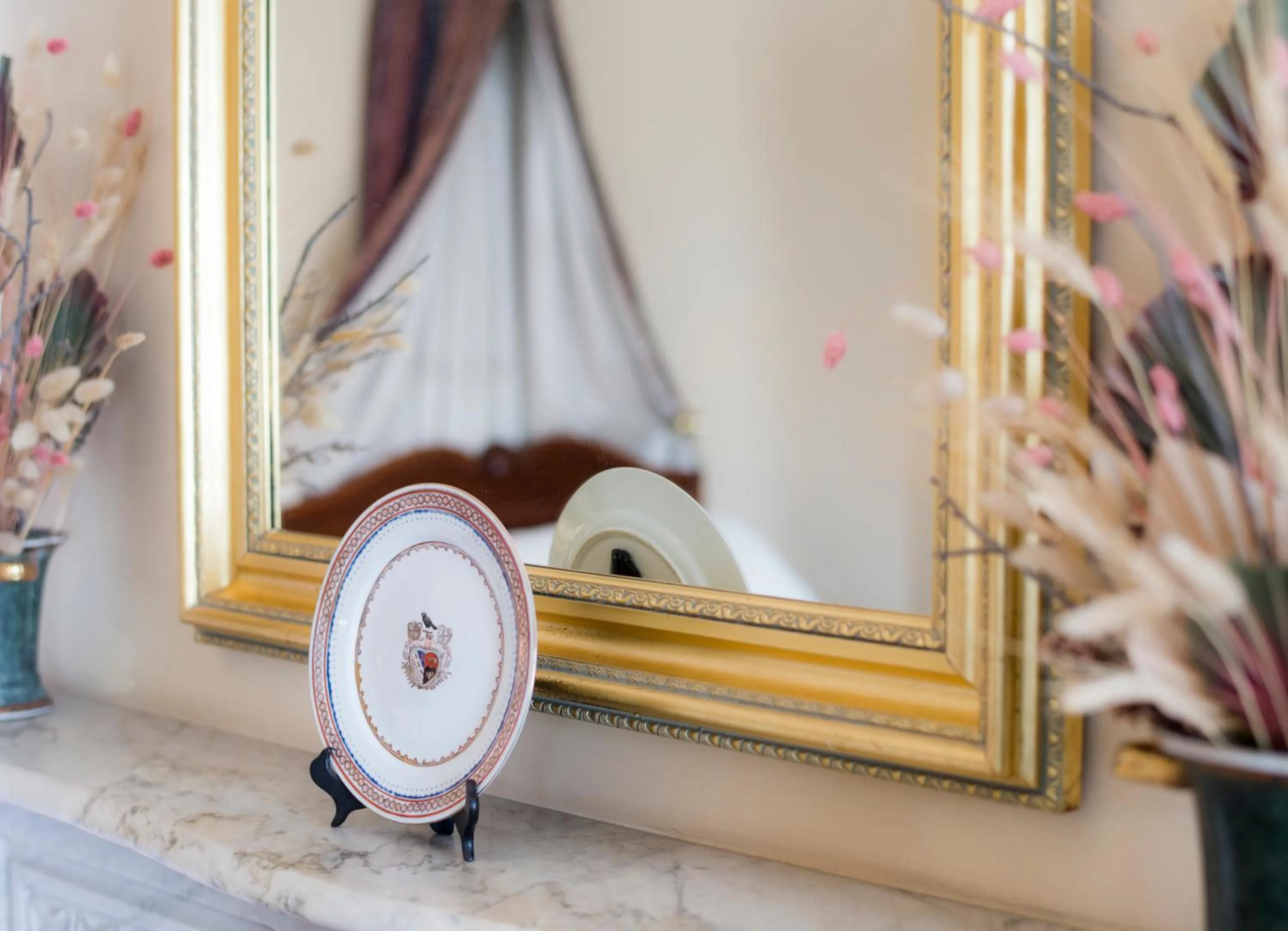 Decorative detail in John Rutledge House Inn