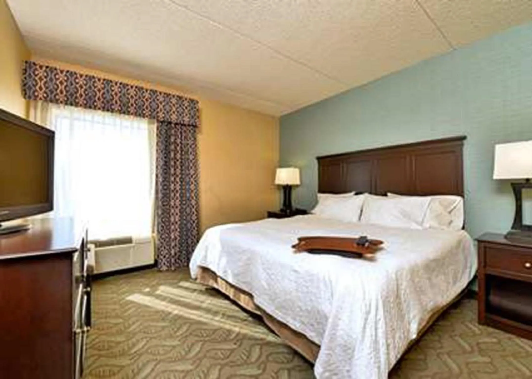 Bed in Comfort Inn Saco - Old Orchard Beach