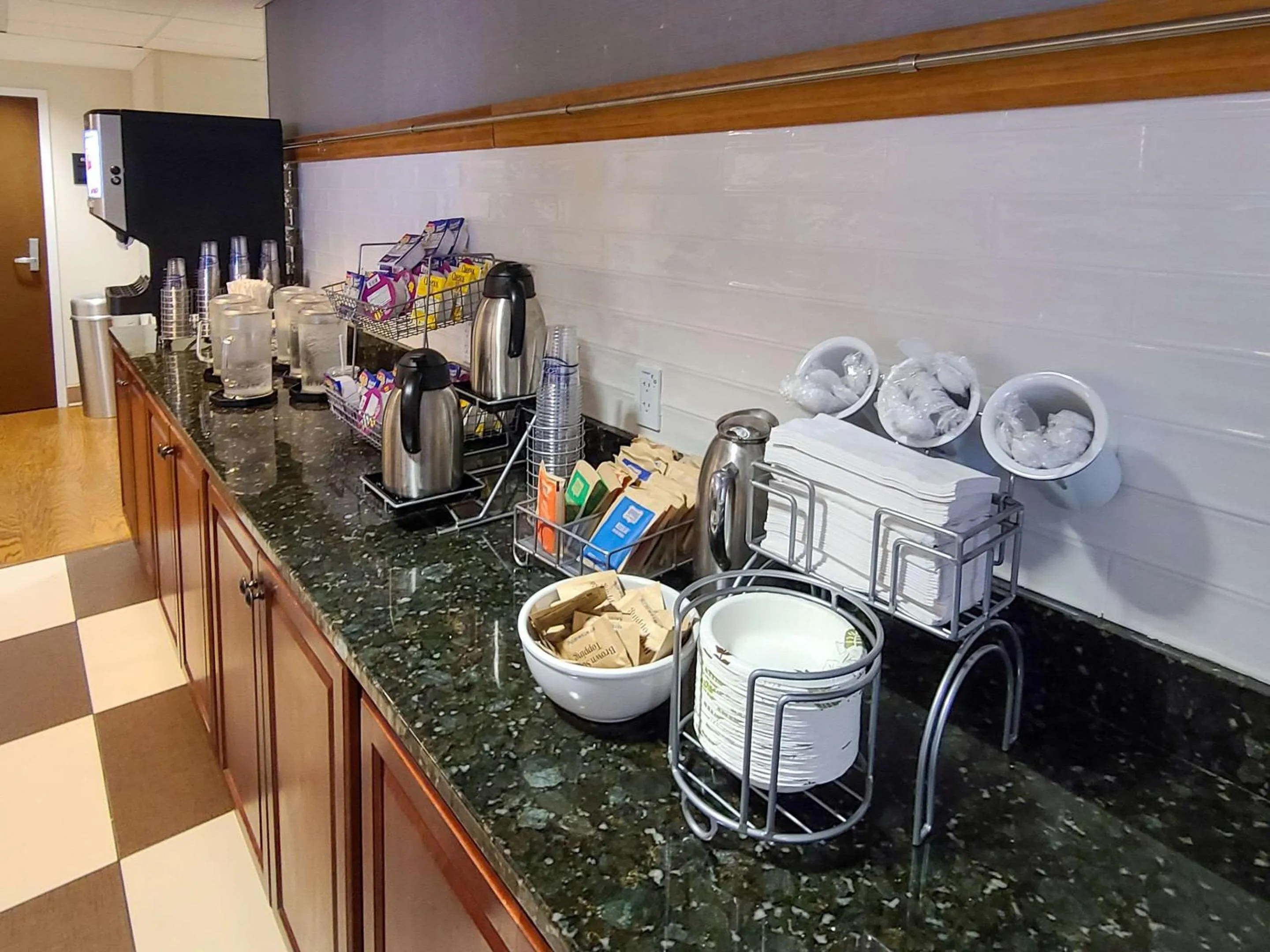 Restaurant/places to eat in Comfort Inn Saco - Old Orchard Beach