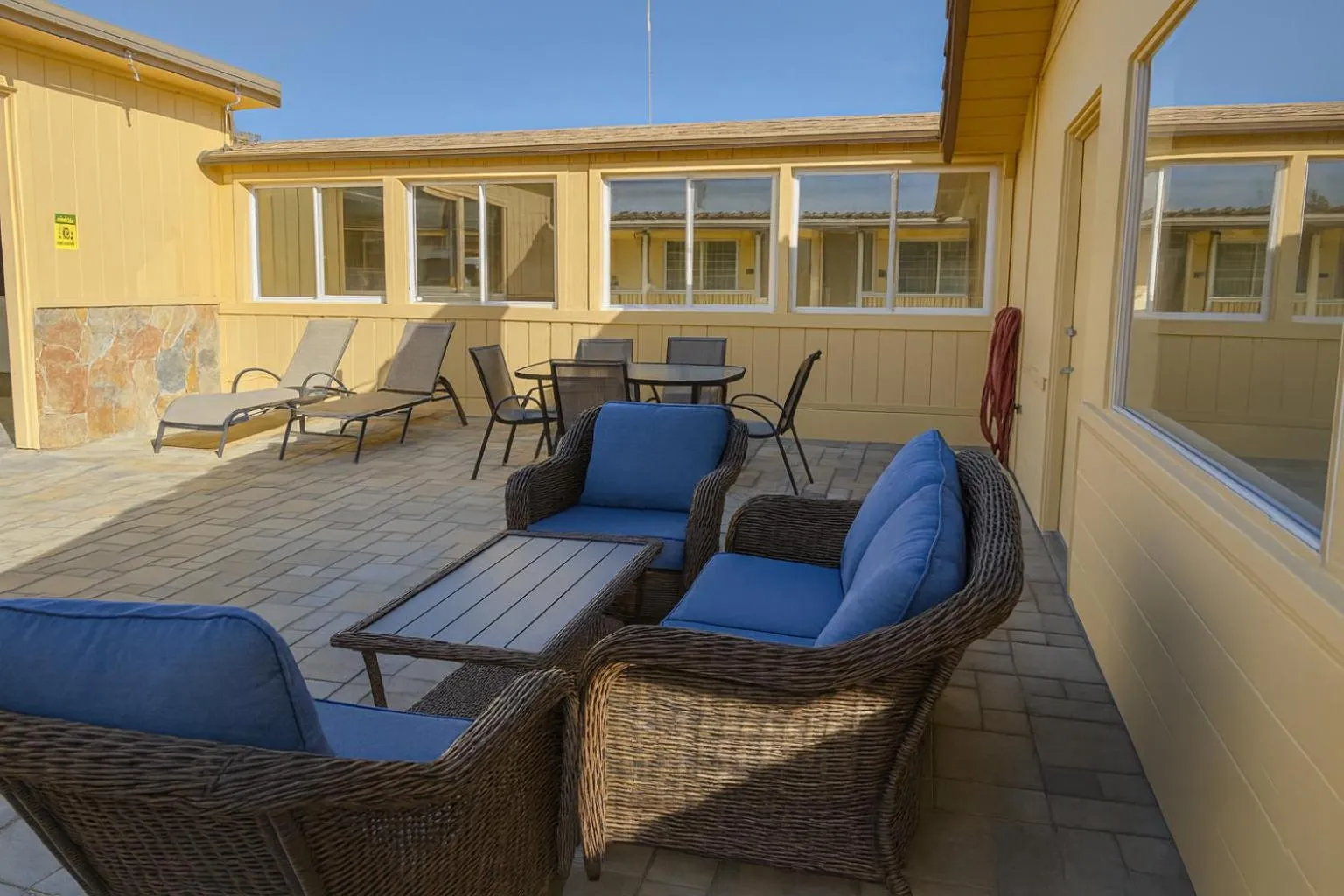 Swimming pool in El Castell Motel