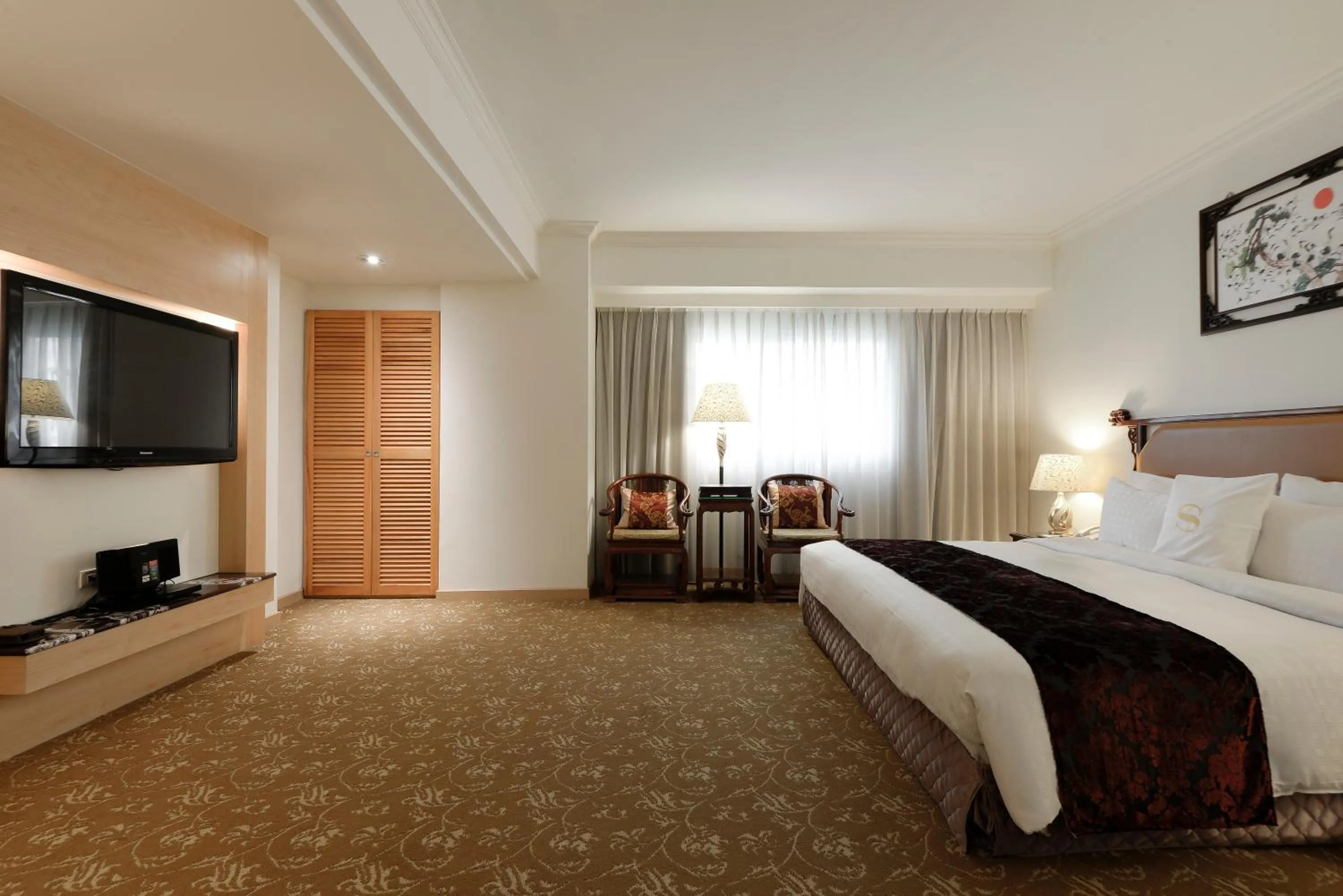 Bed in Hotel Sunshine