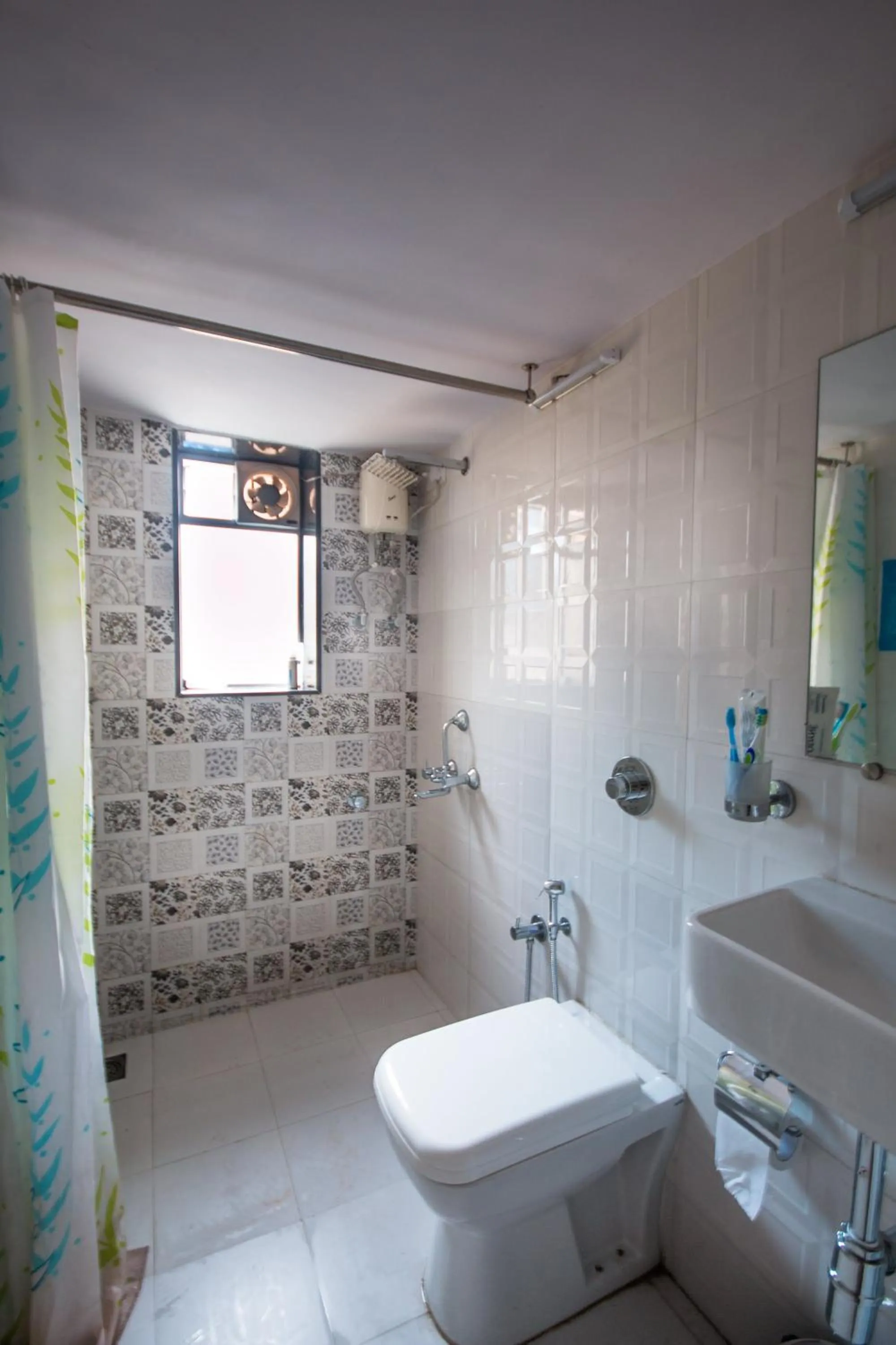 Bathroom in Backpackers Villa Mumbai