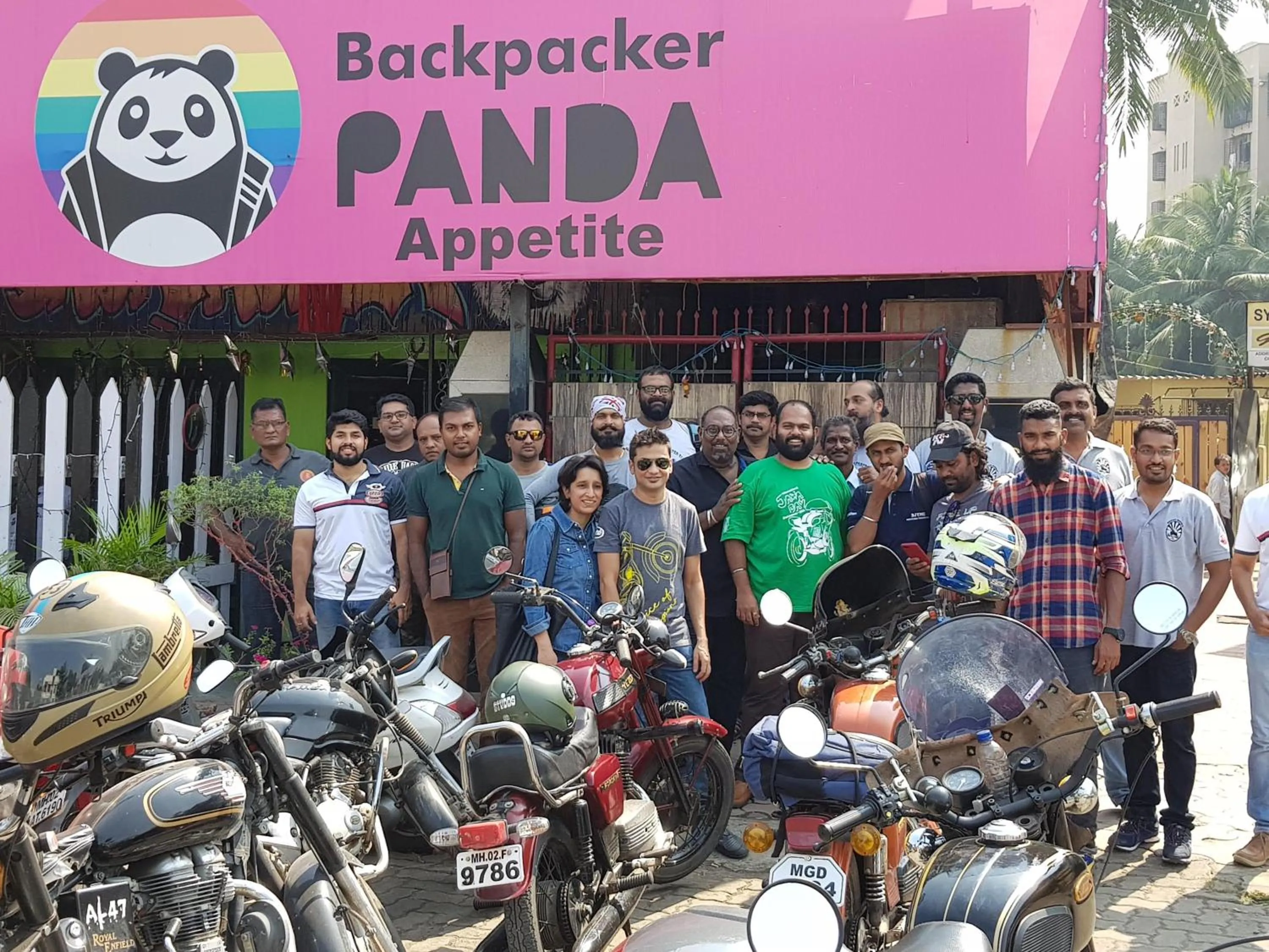 Day in Backpackers Villa Mumbai