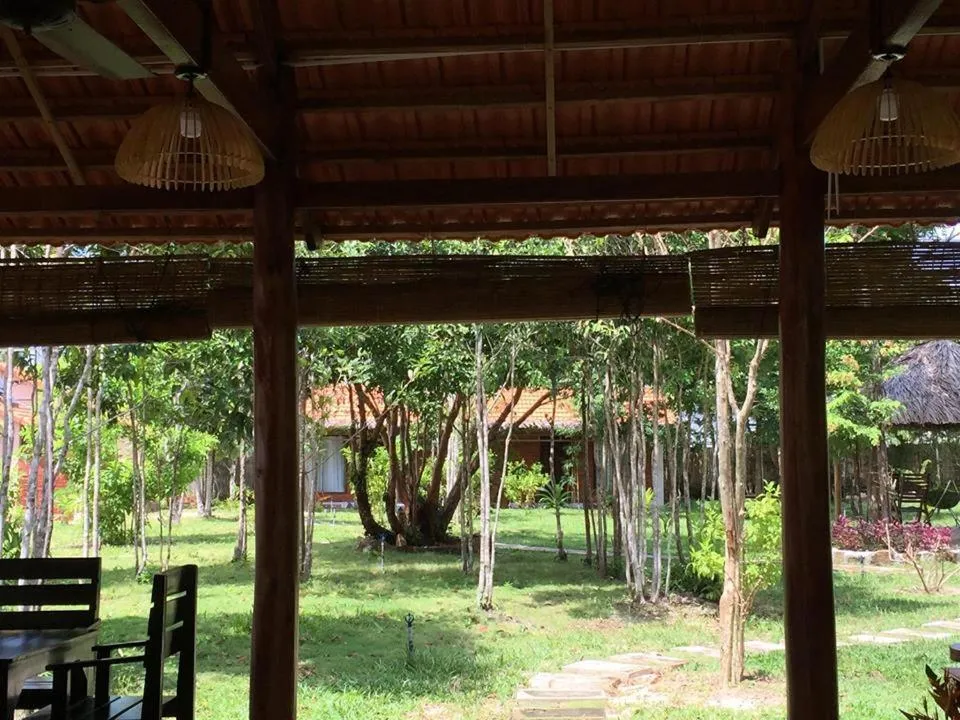 Gold Sand Beach Bungalow