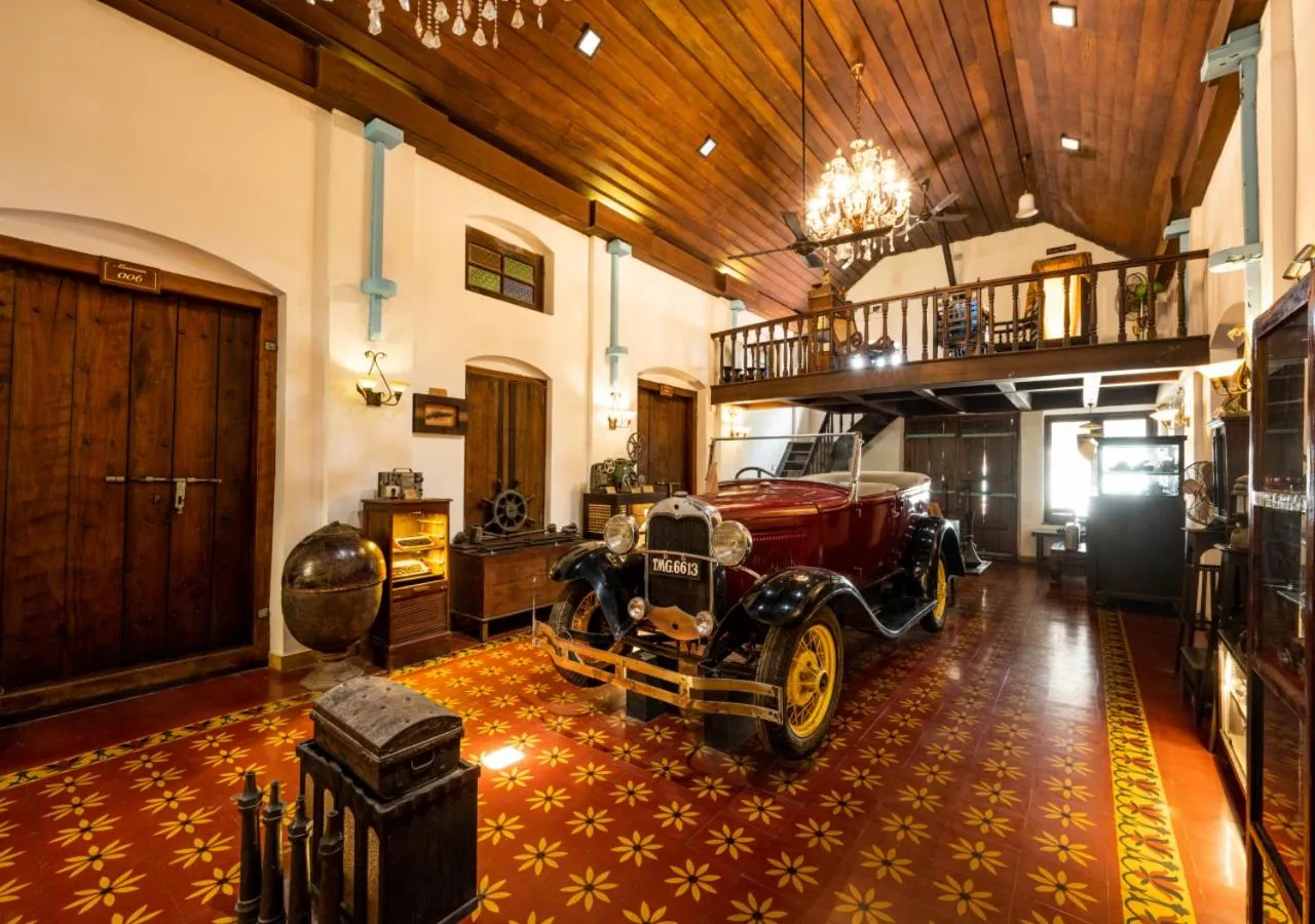 Communal lounge/ TV room in Bloom Boutique Waterfront Fort Kochi