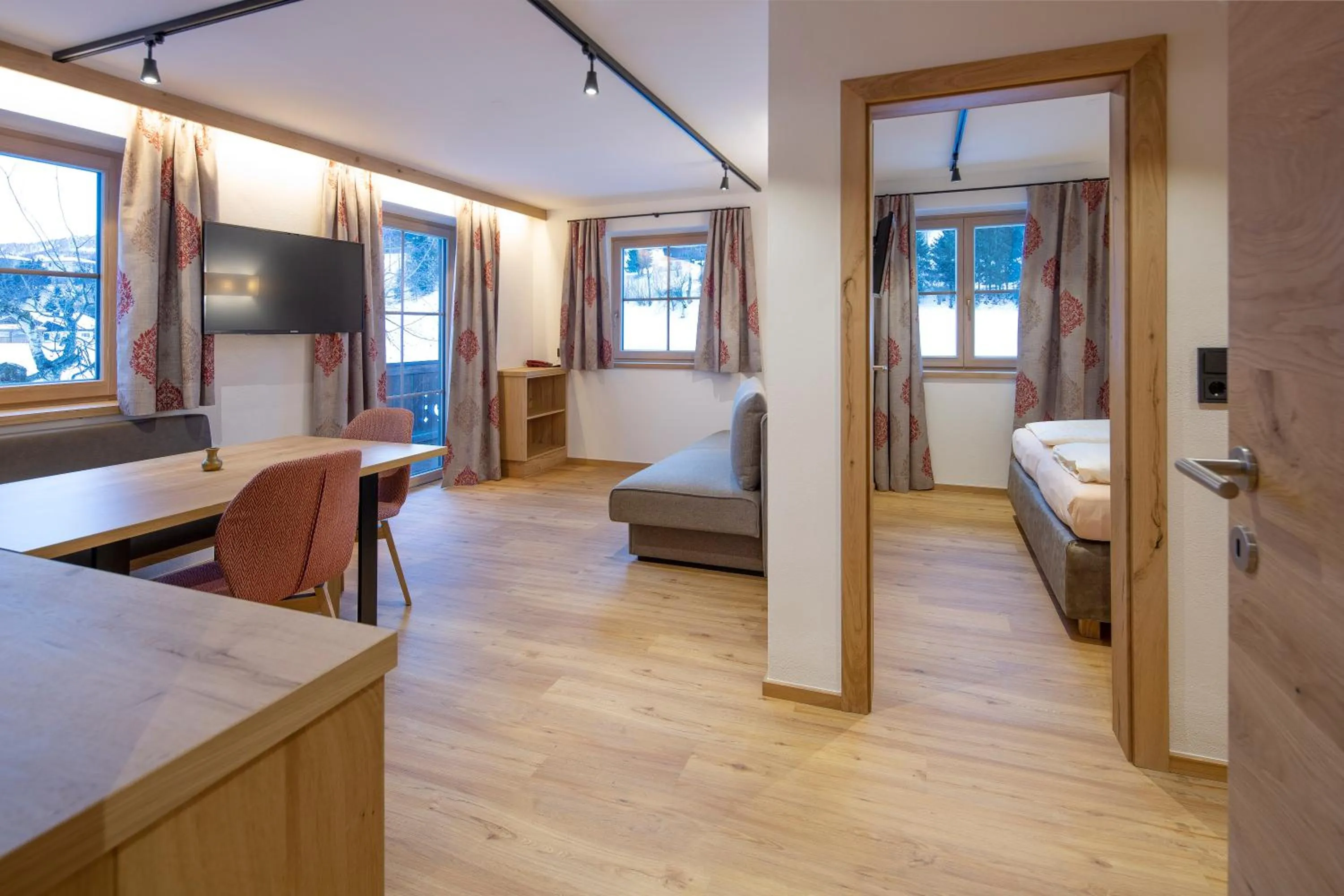 Living room, Bed in Hotel Gasthof Obermair