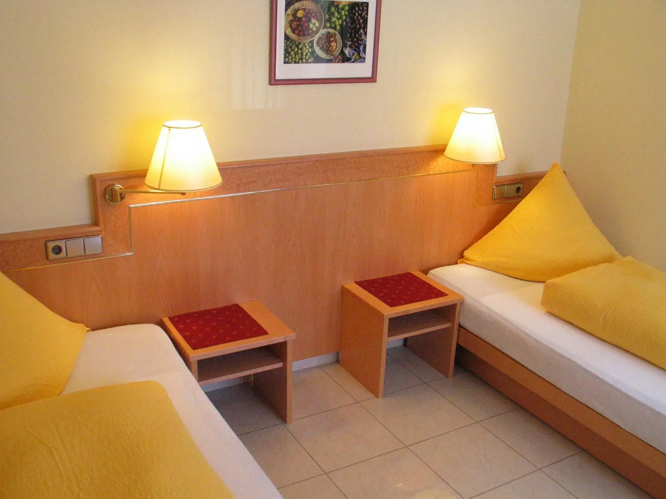 Twin Room in Hotel-Restaurant Gasthof Adler Twin Room in Hotel-Restaurant Gasthof Adler