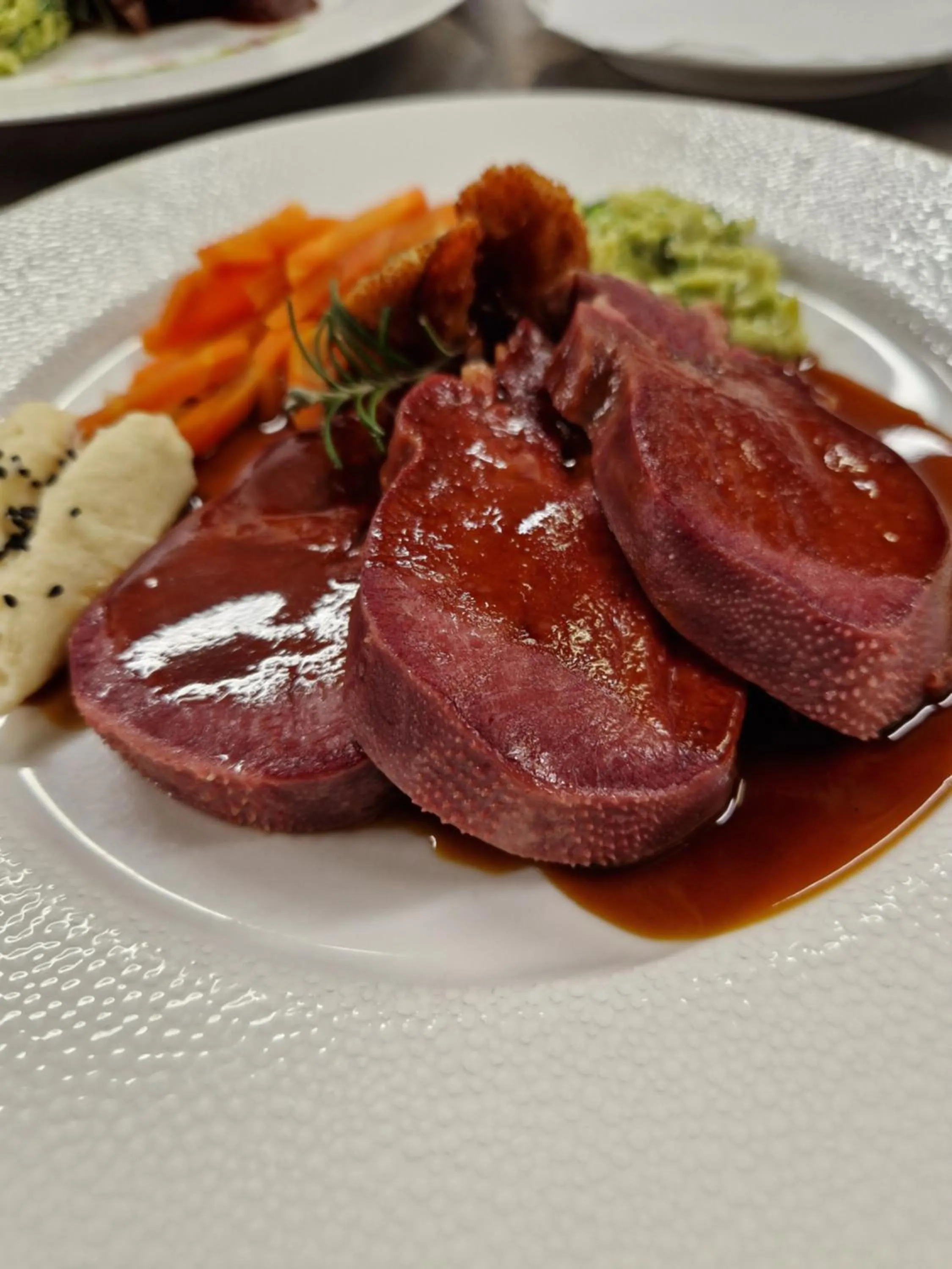 Food and drinks in Hotel-Restaurant Gasthof Adler