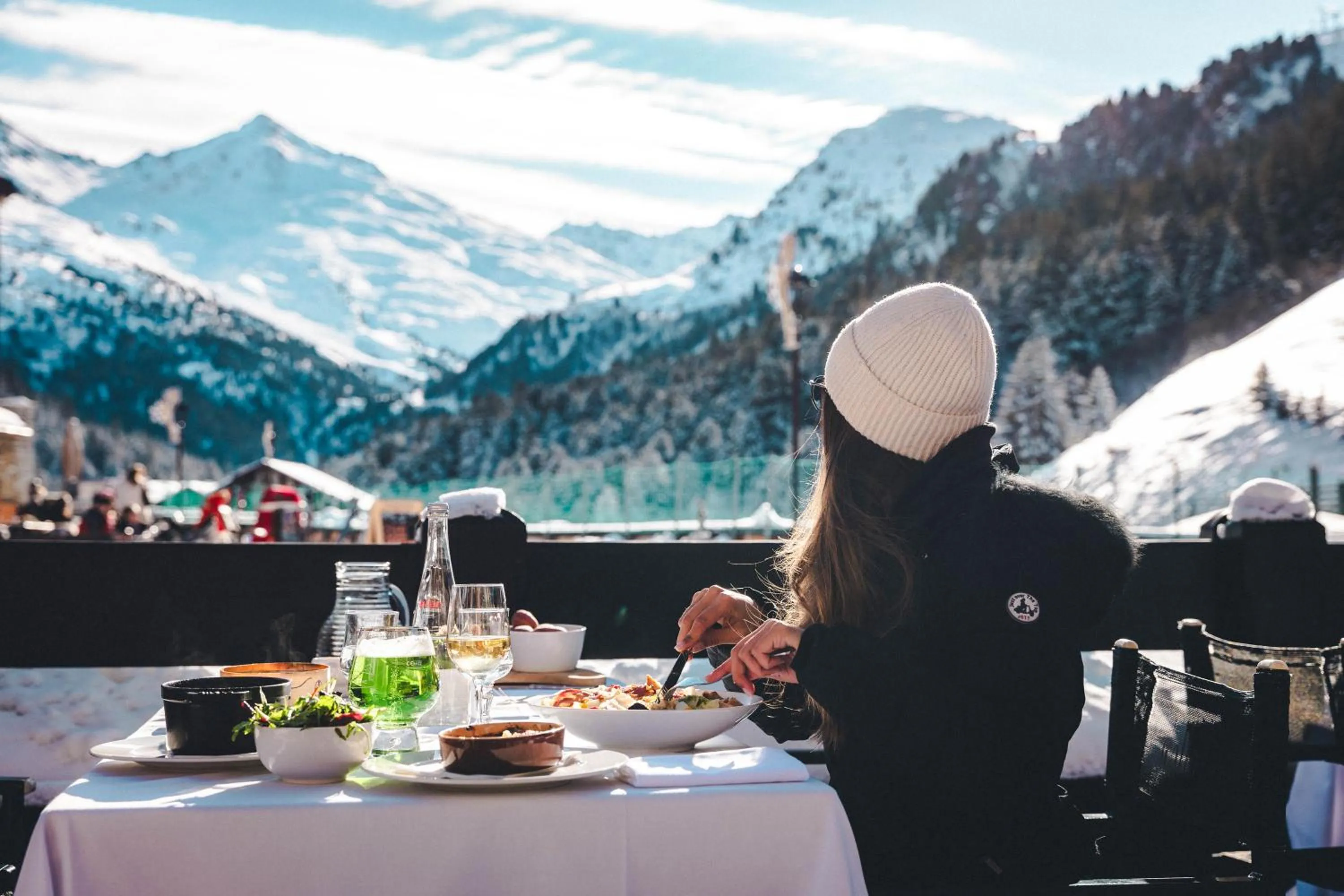 Restaurant/places to eat in Hotel Mont Vallon