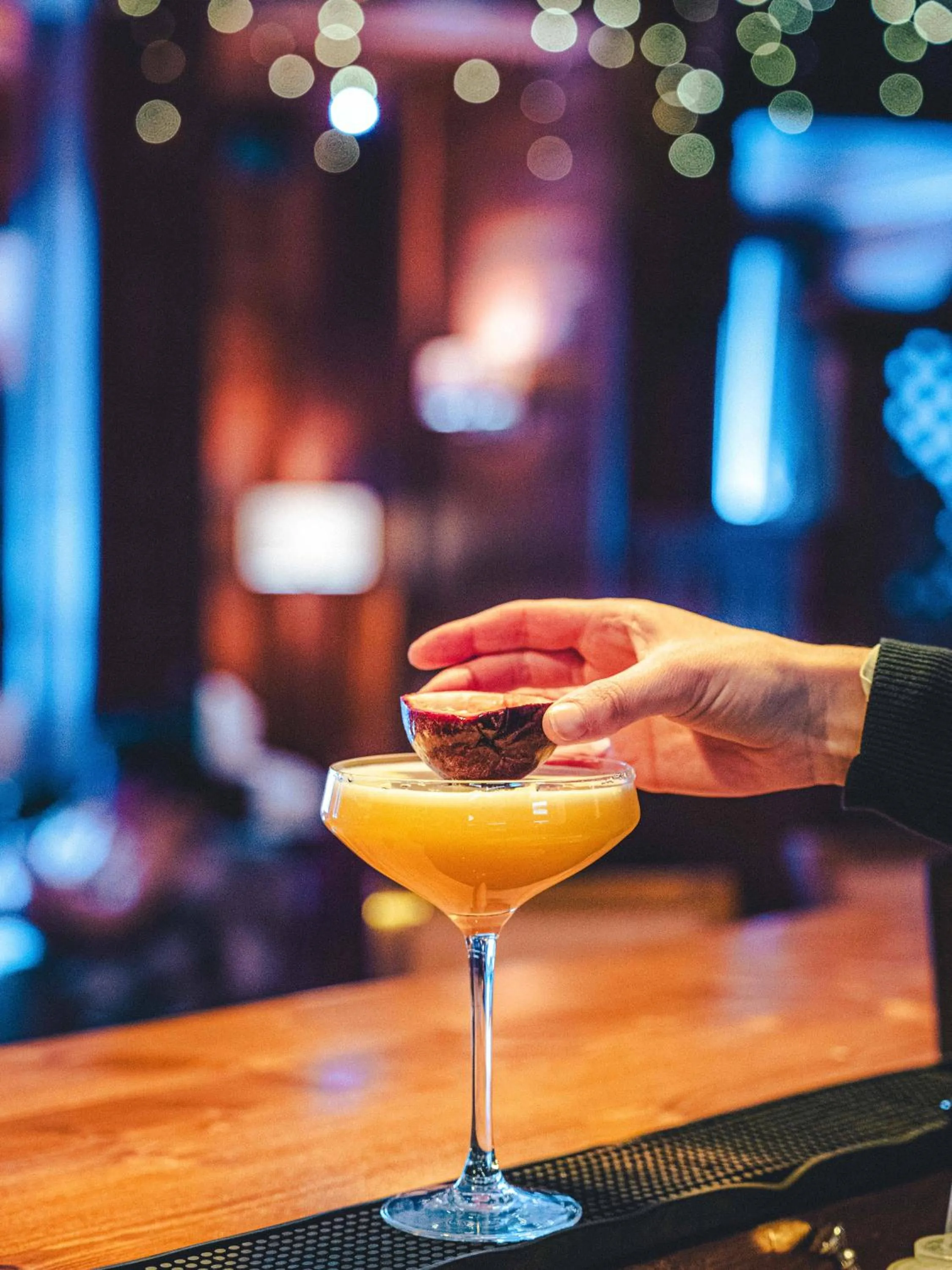 Lounge or bar in Hotel Mont Vallon