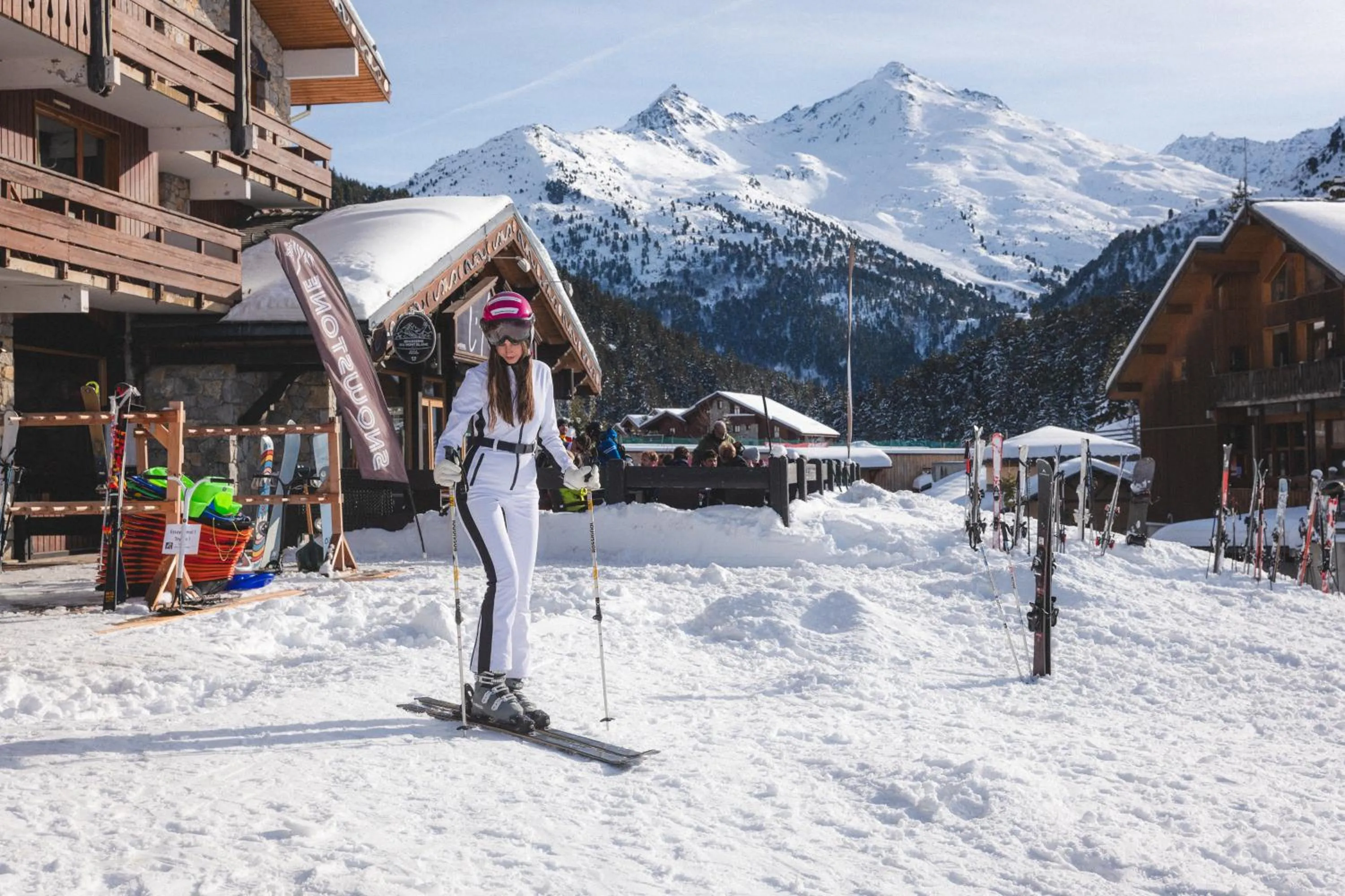 Skiing in Hotel Mont Vallon