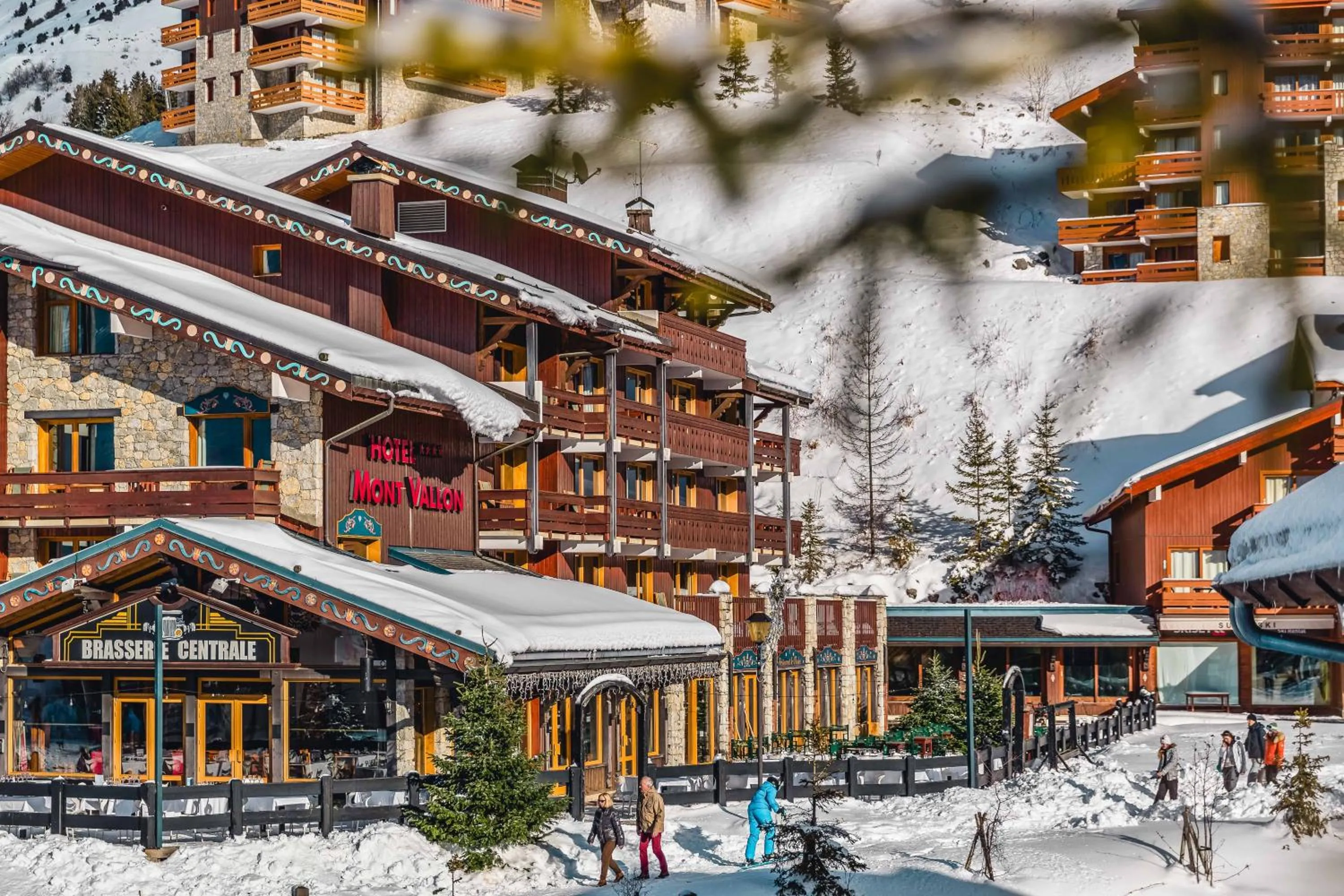 Property building in Hotel Mont Vallon