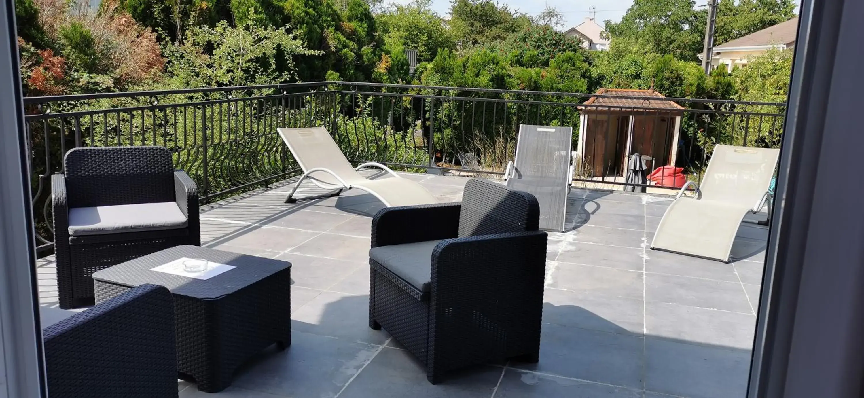 Triple Room - single occupancy in Hotel du Commerce Chez Stéphane Triple Room - single occupancy in Hotel du Commerce Chez Stéphane