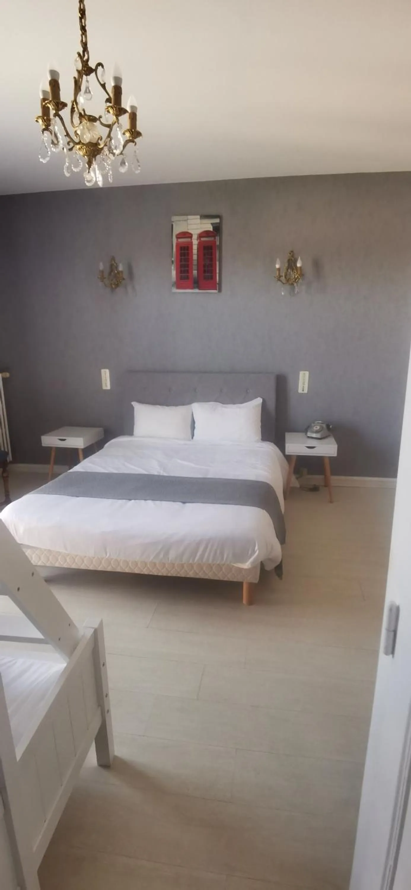 Bed in Hotel du Commerce Chez Stéphane